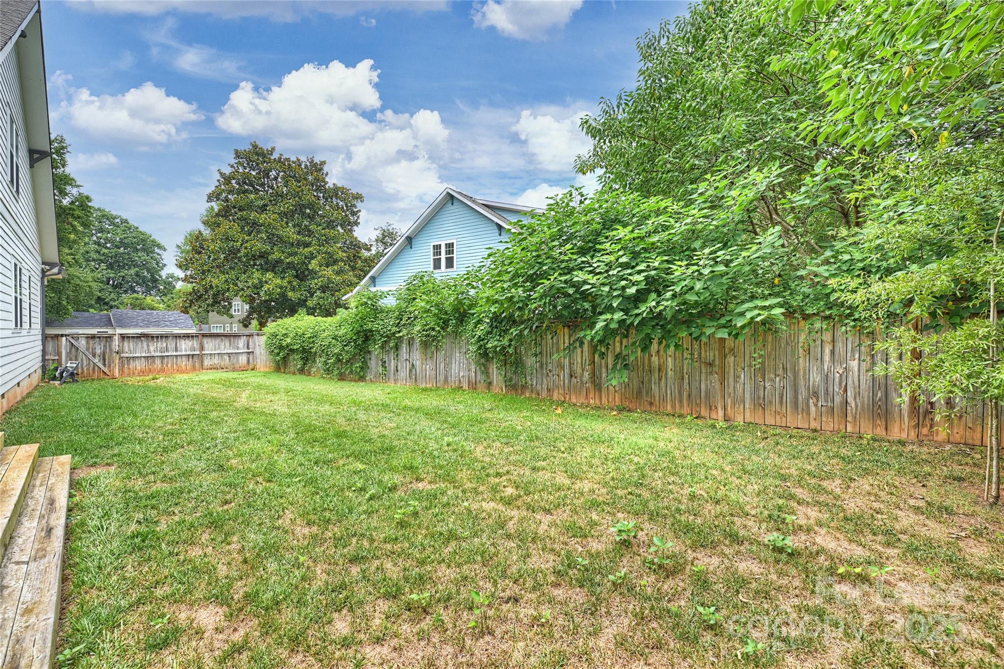 126 N Smallwood Place