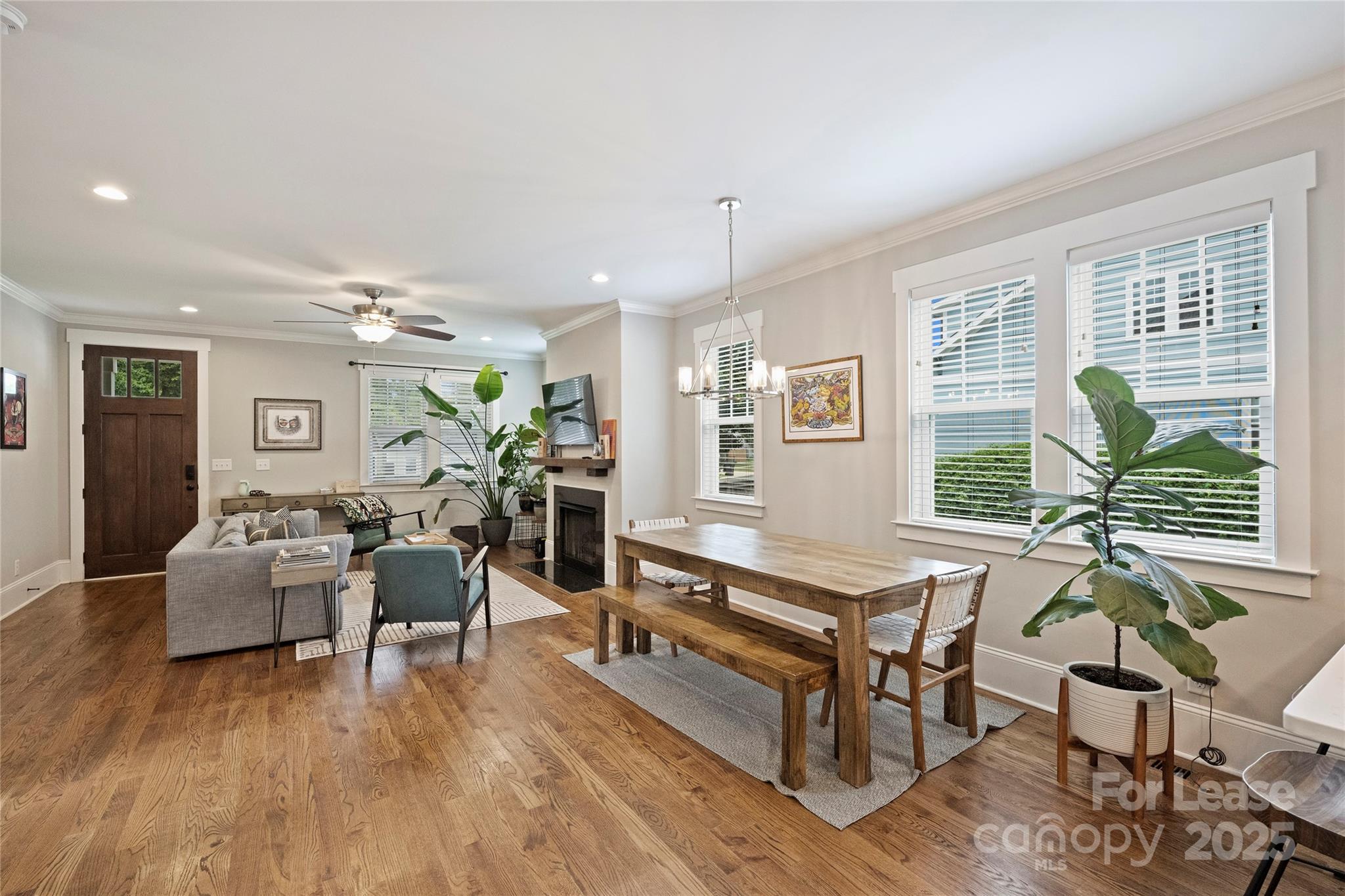 126 N Smallwood Place