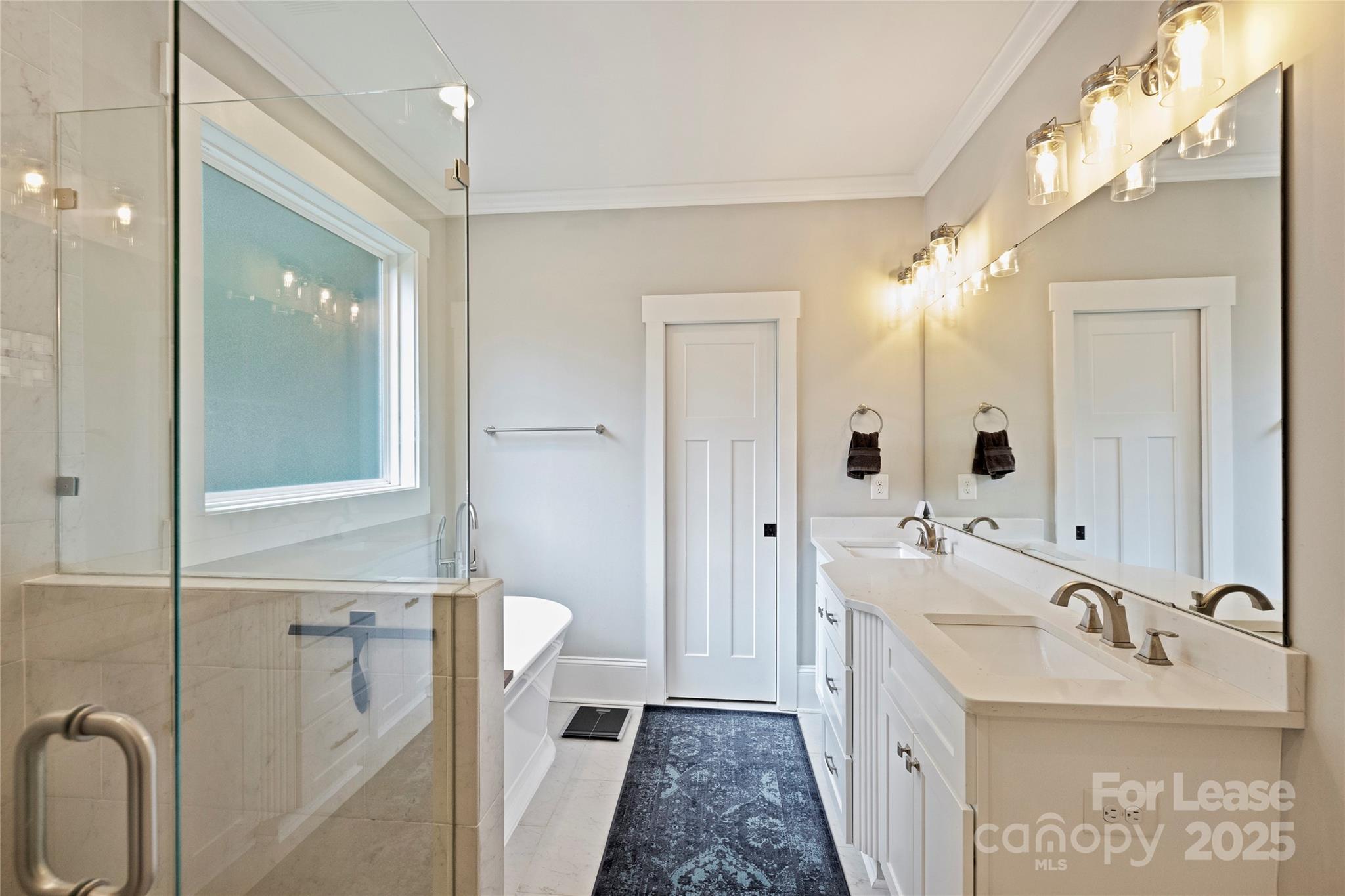 126 N Smallwood Place