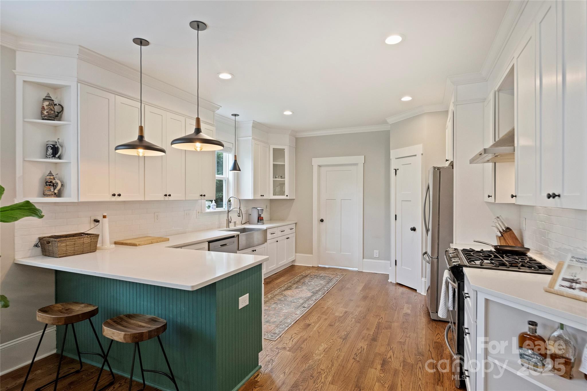 126 N Smallwood Place