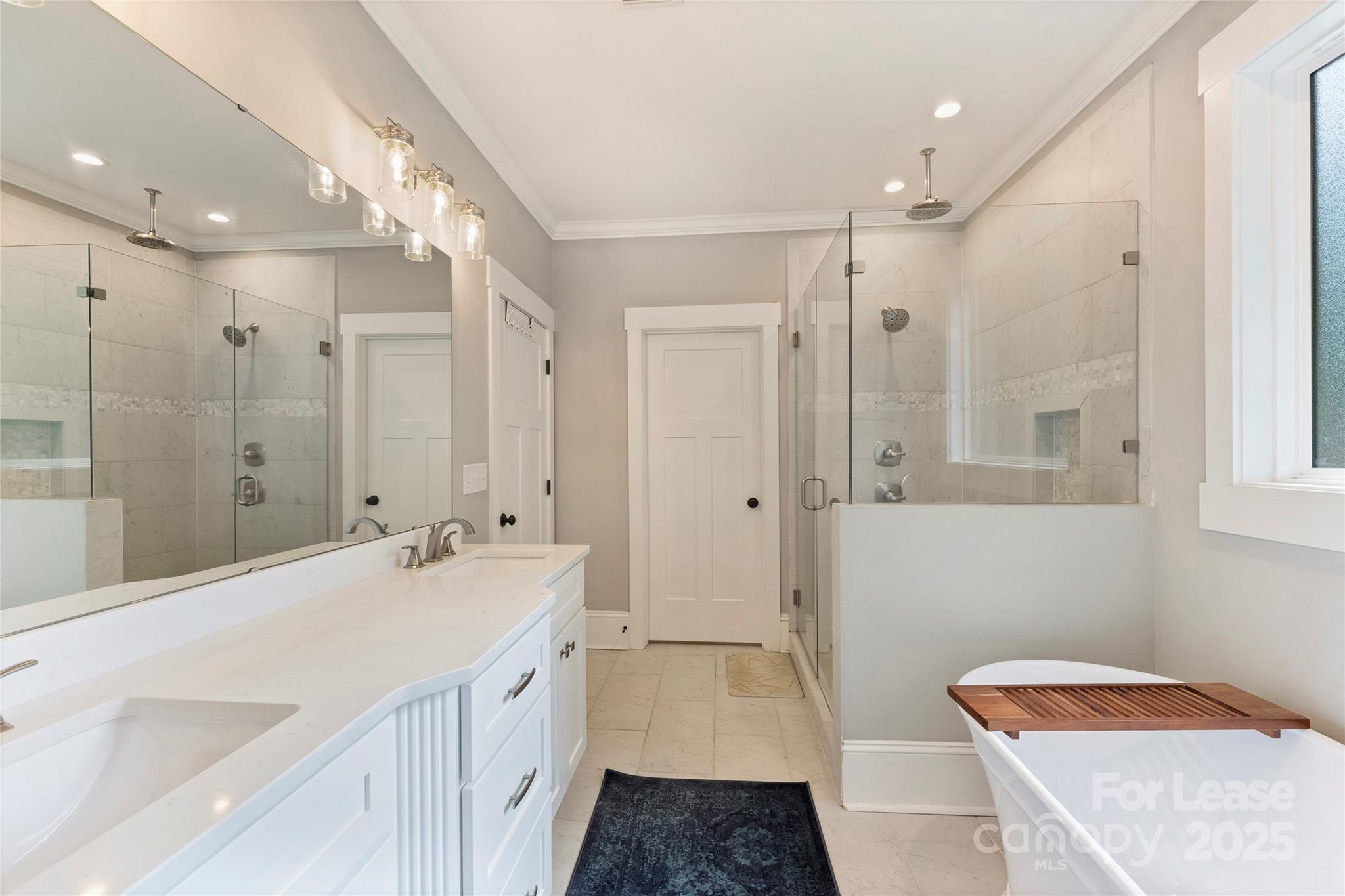 126 N Smallwood Place