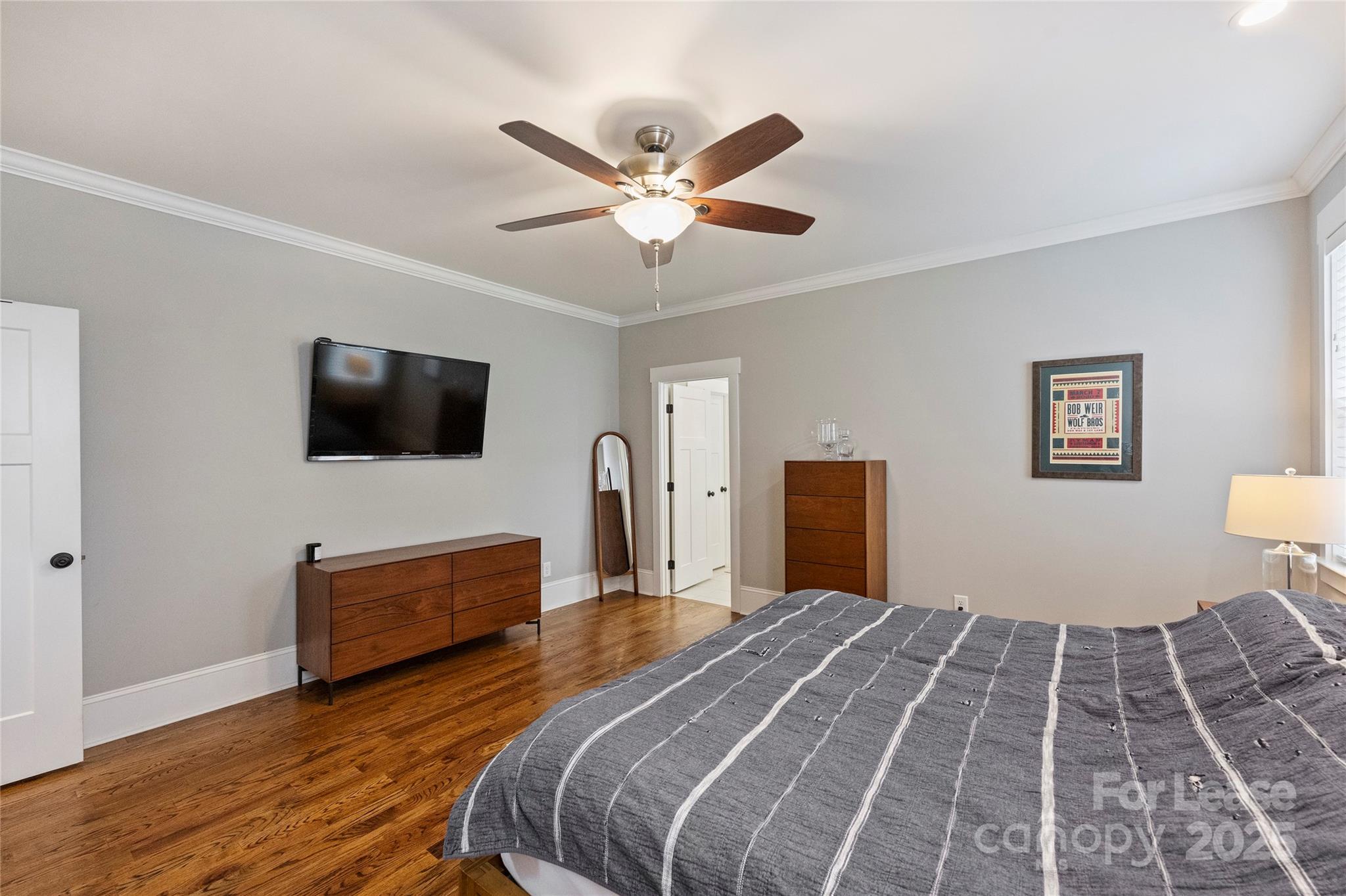 126 N Smallwood Place