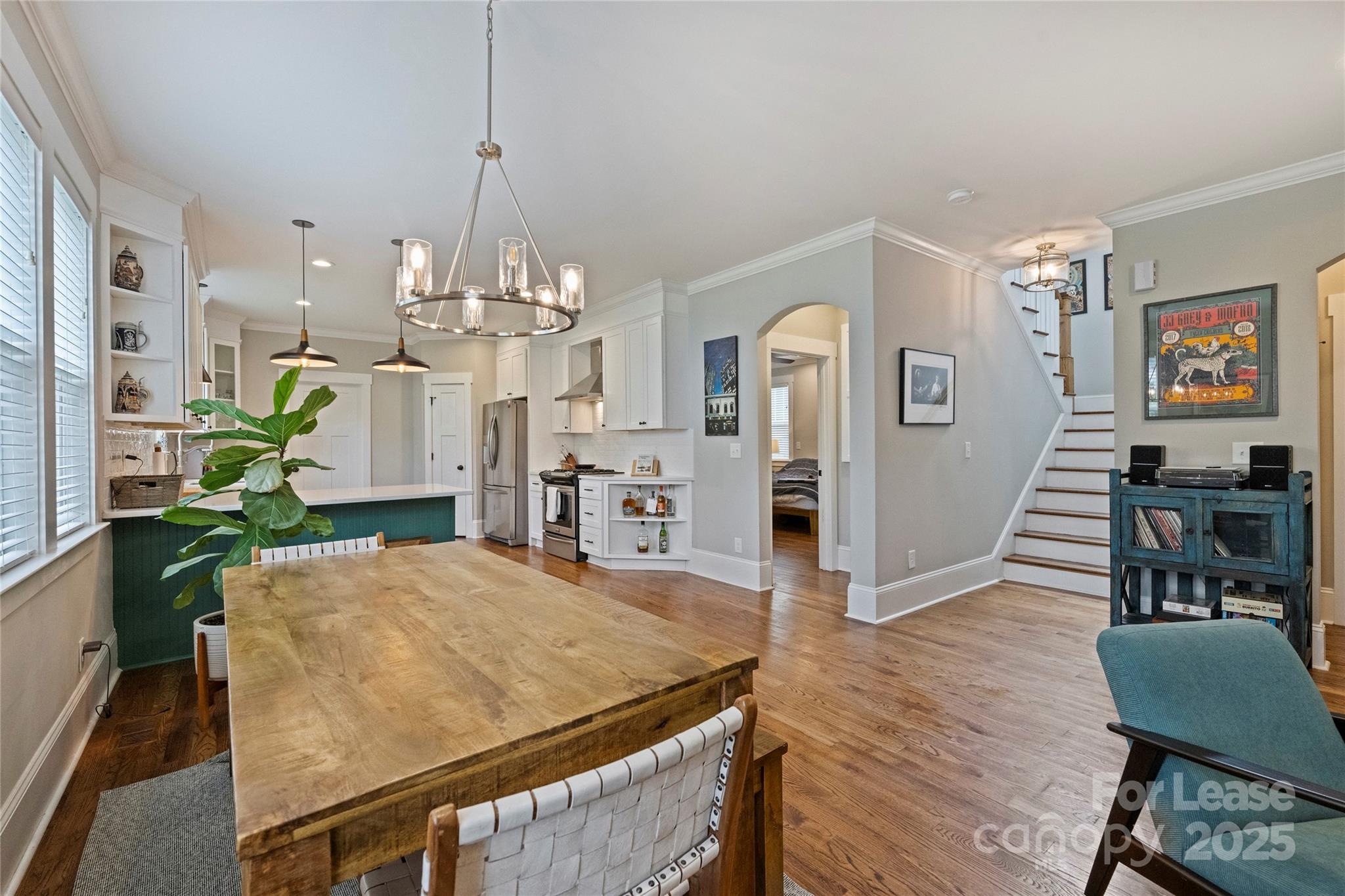 126 N Smallwood Place