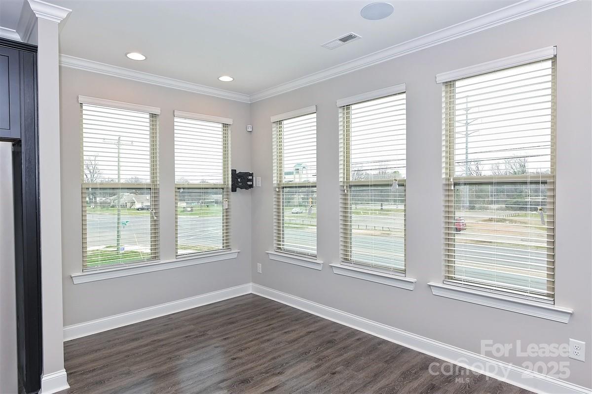 2635 Statesville Avenue