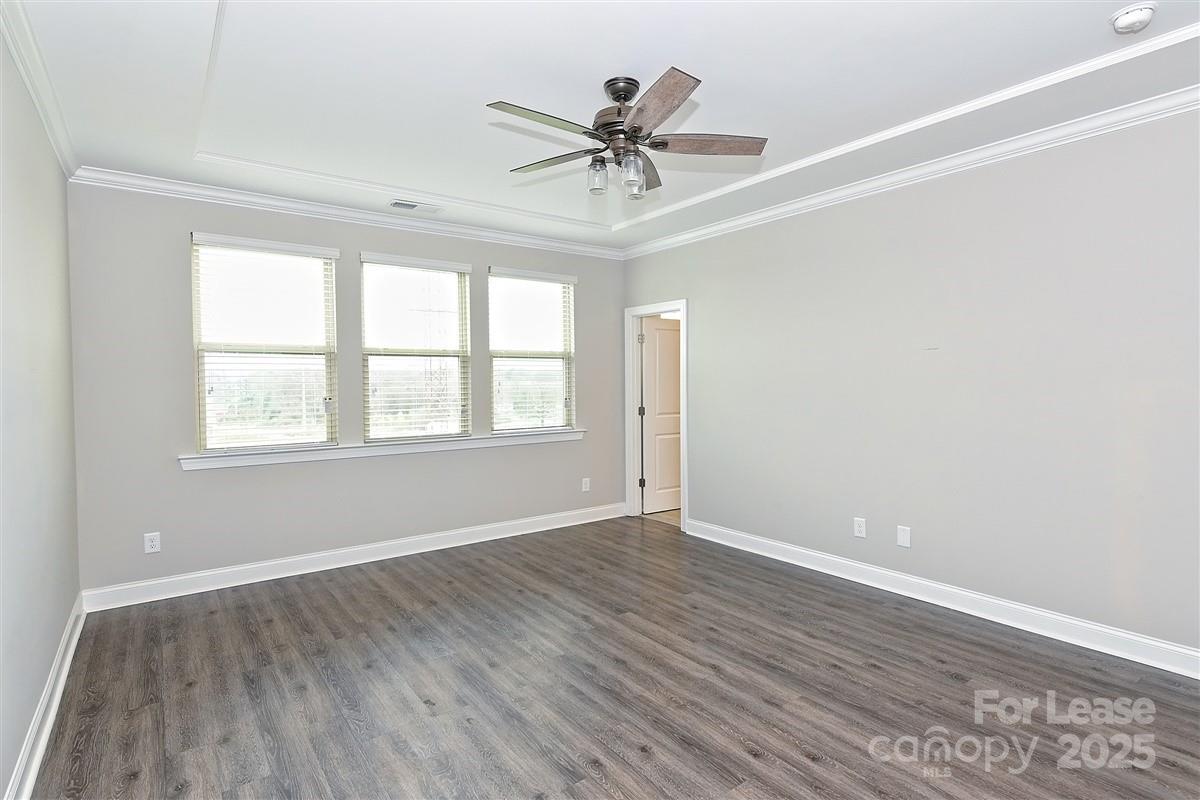 2635 Statesville Avenue