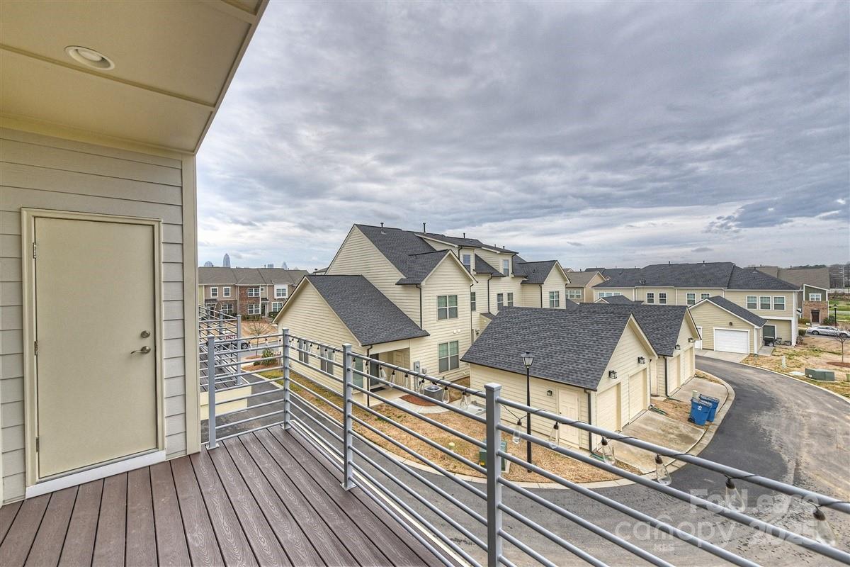 2635 Statesville Avenue