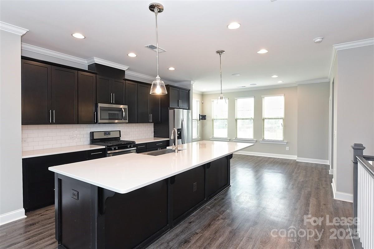 2635 Statesville Avenue