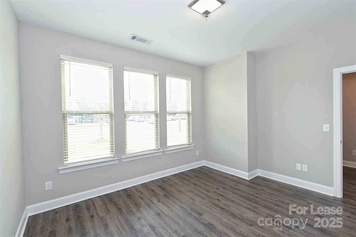 2635 Statesville Avenue