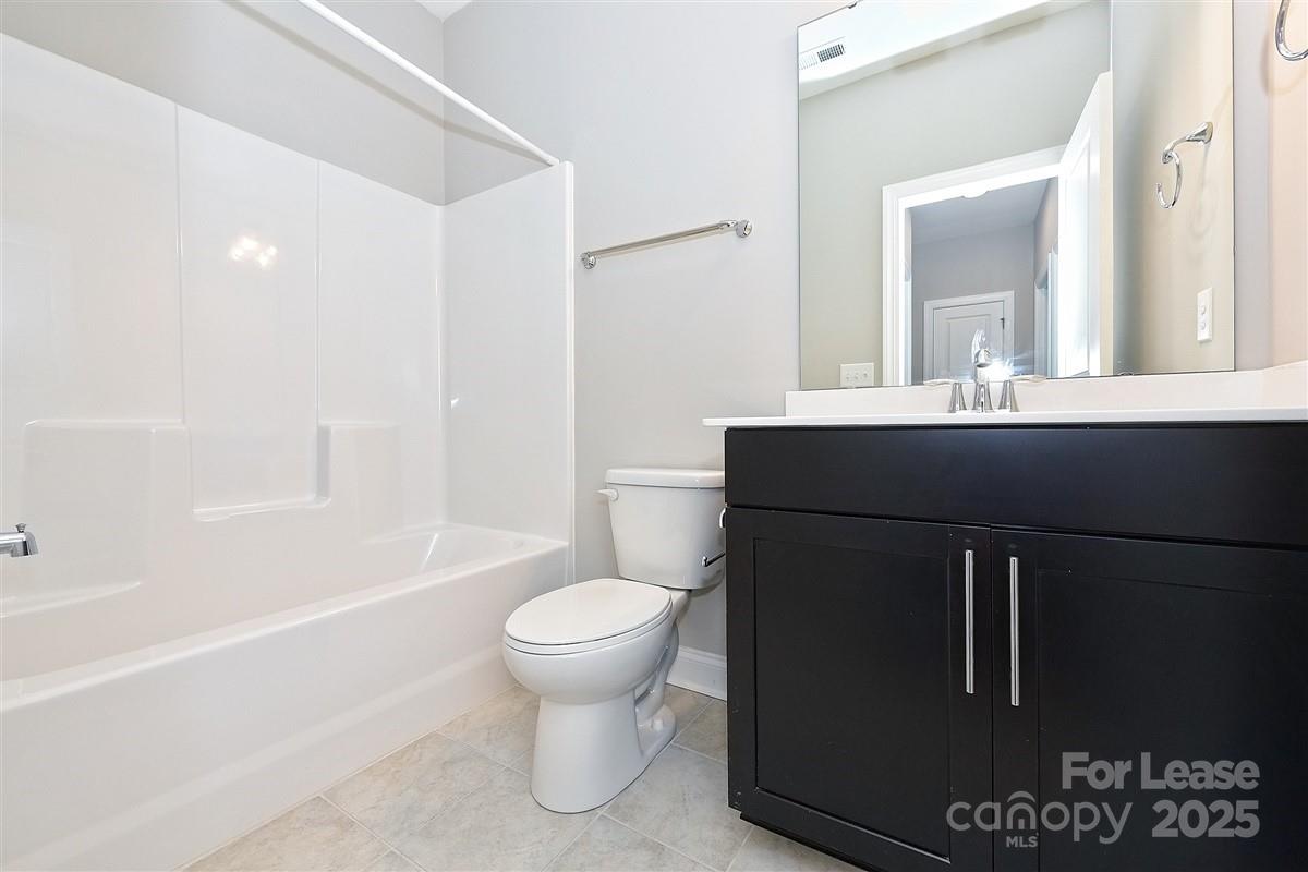 2635 Statesville Avenue