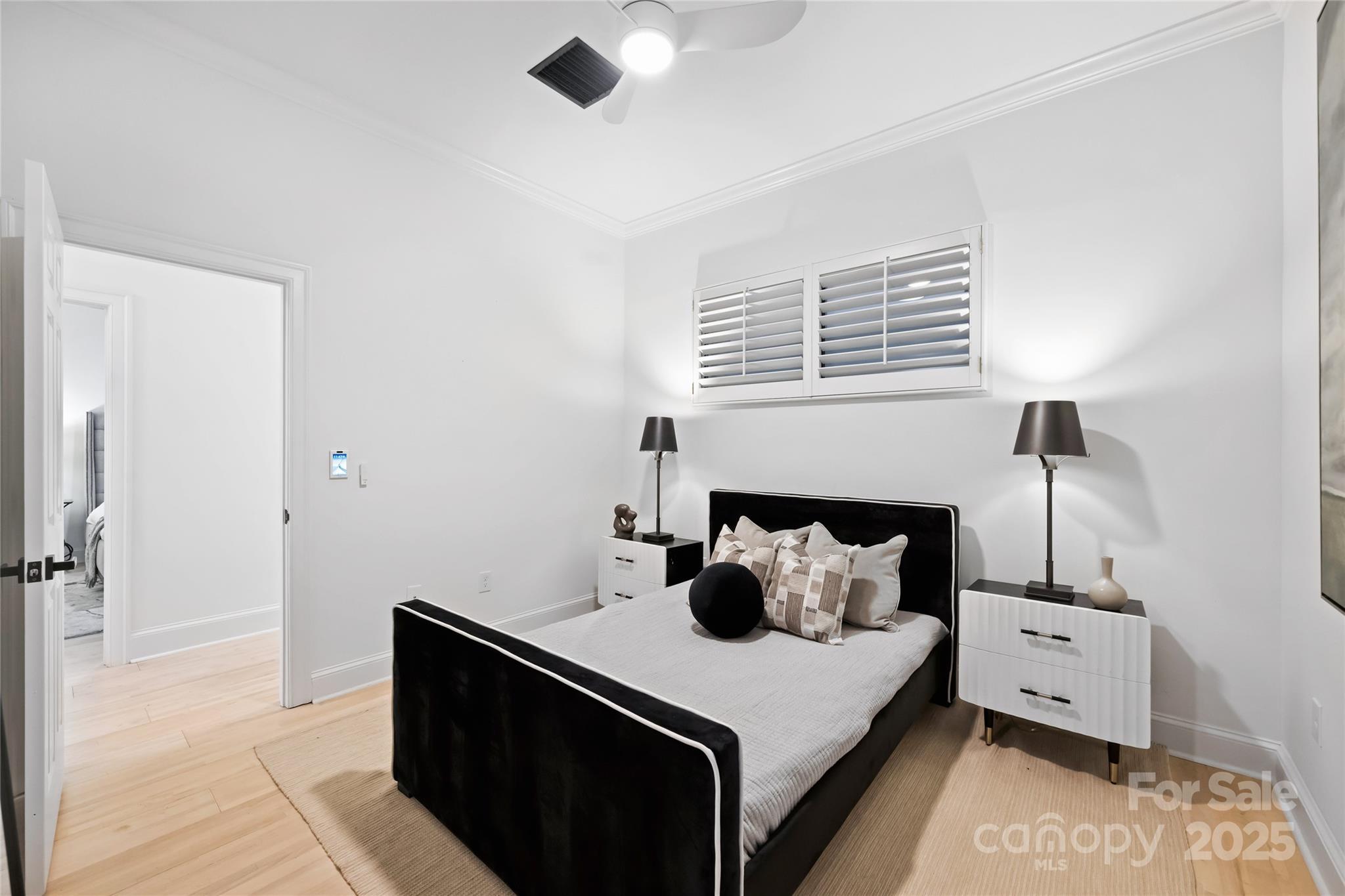 127 N Tryon Street Unit: 615