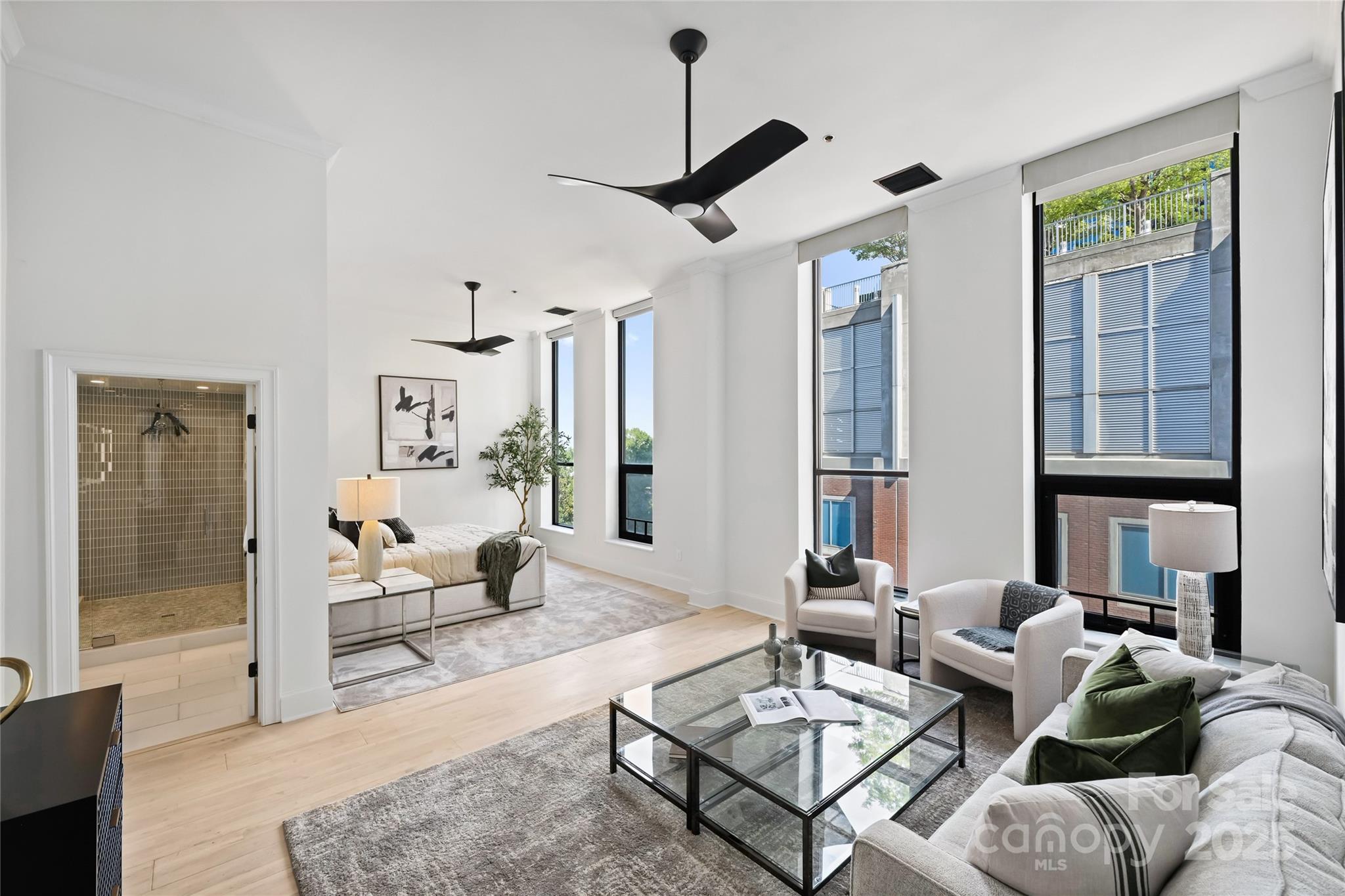 127 N Tryon Street Unit: 615