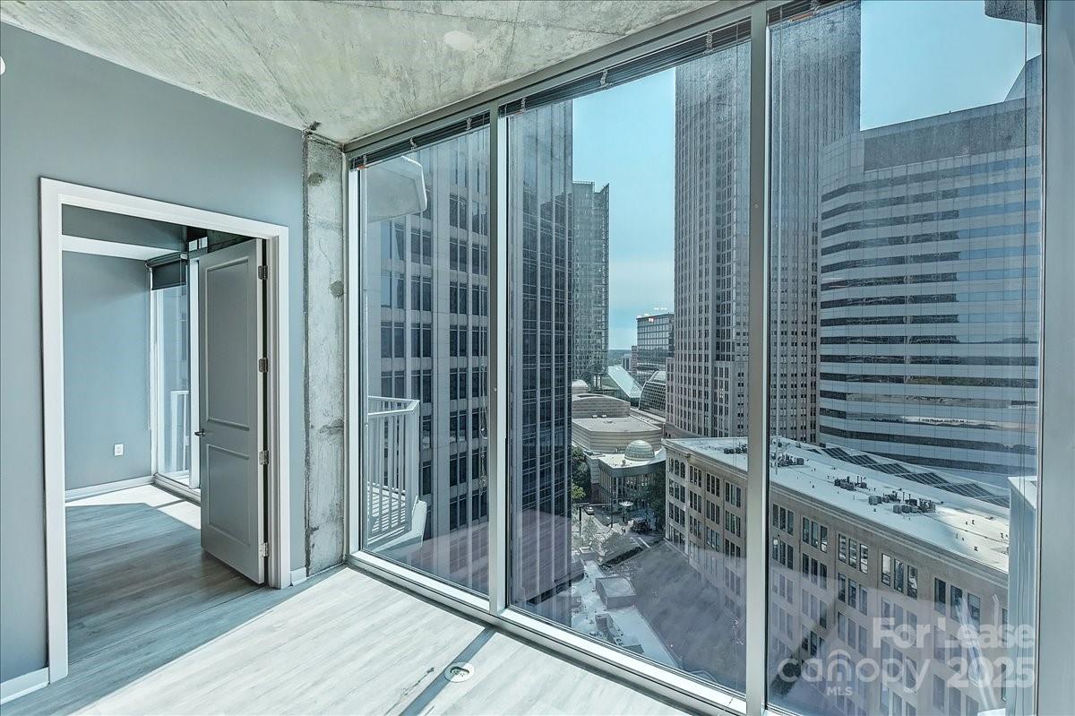 210 N Church Street Unit: 1505