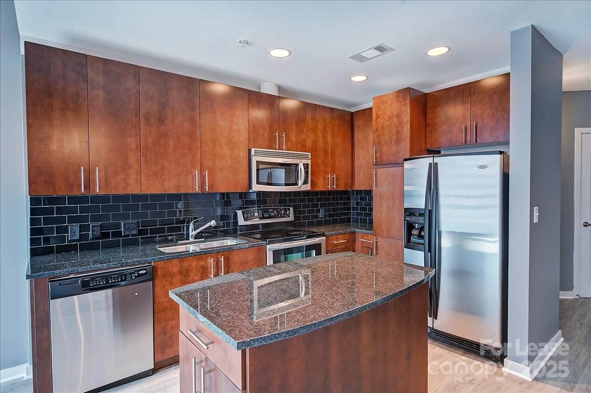 210 N Church Street Unit: 1505