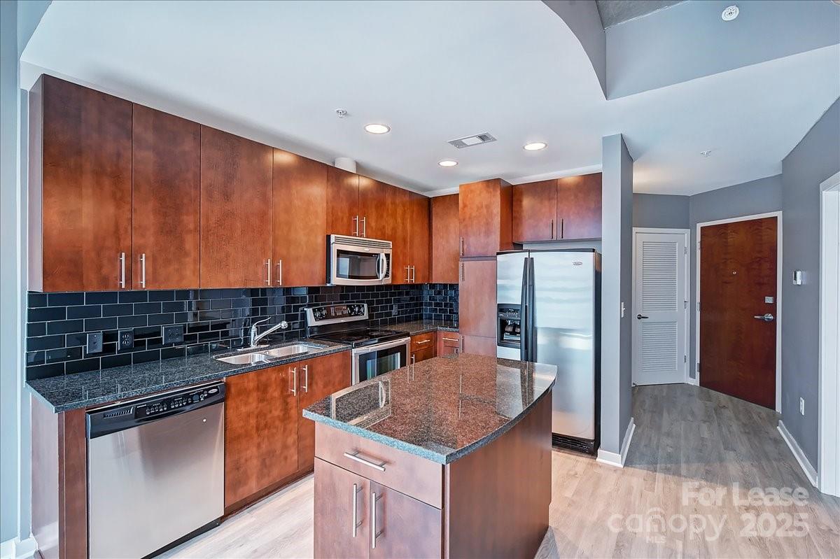 210 N Church Street Unit: 1505