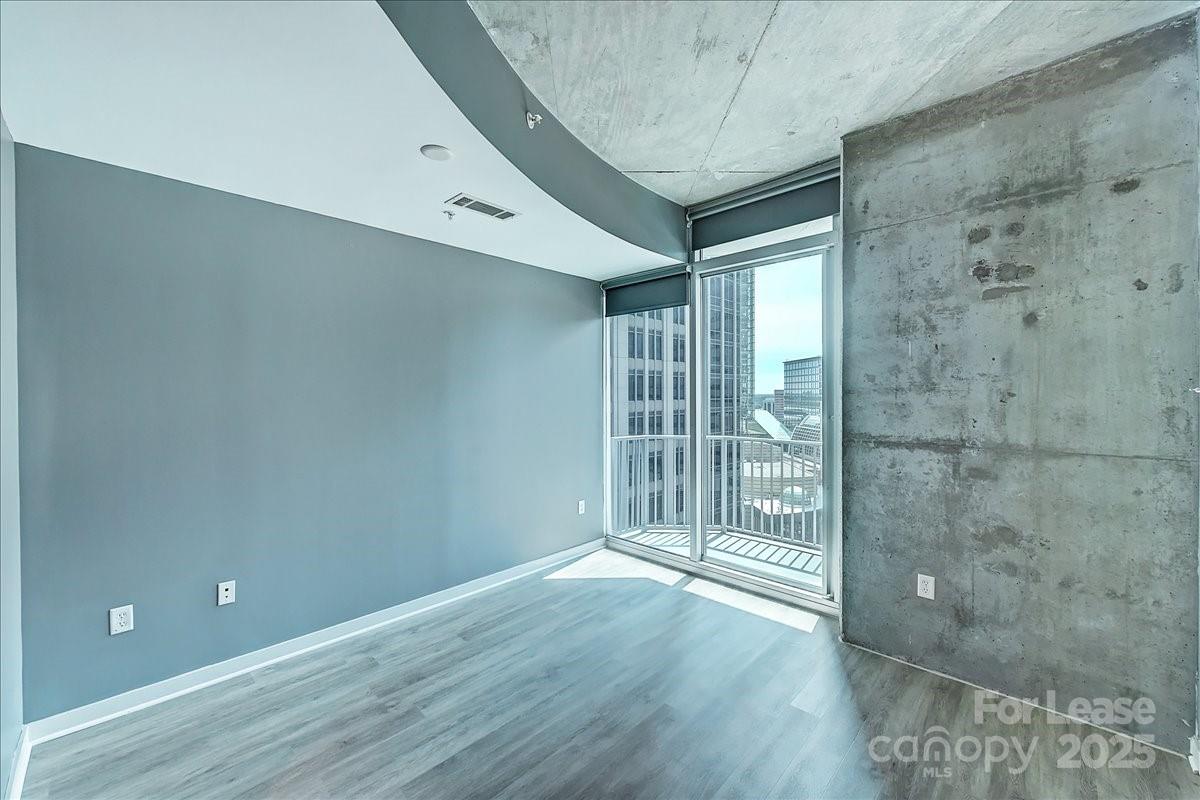 210 N Church Street Unit: 1505