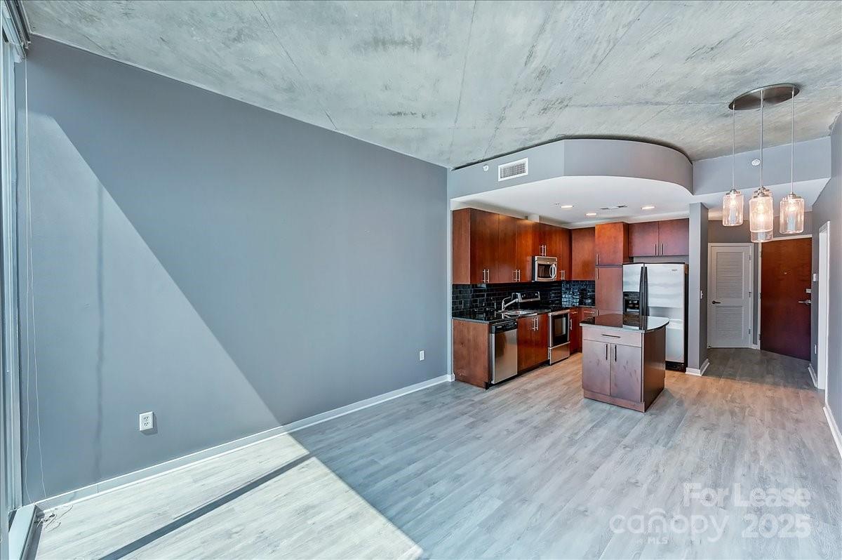 210 N Church Street Unit: 1505