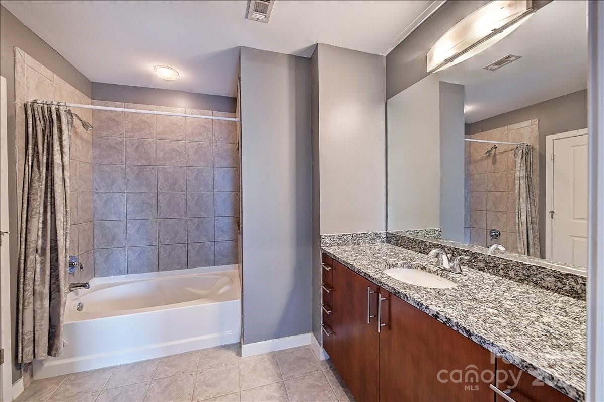 210 N Church Street Unit: 1505