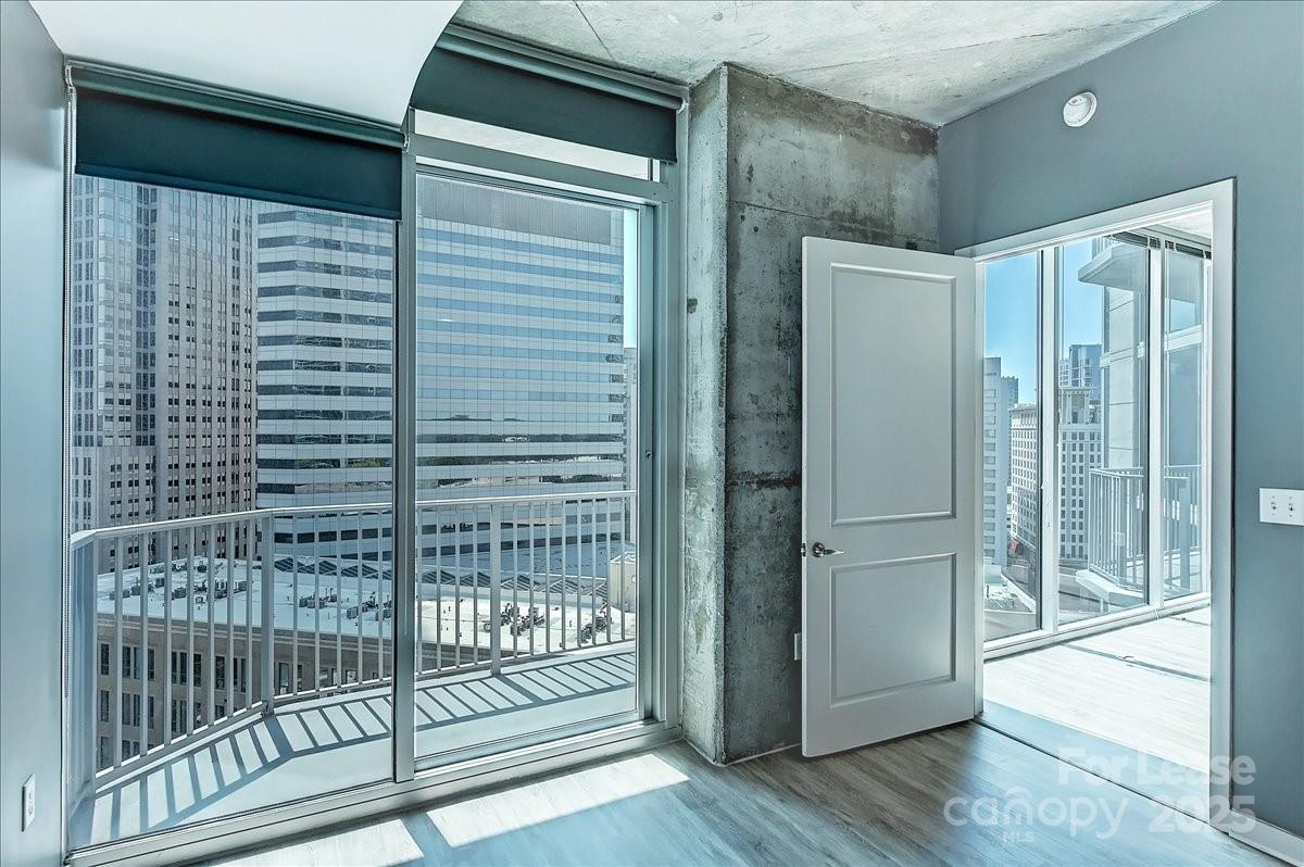 210 N Church Street Unit: 1505