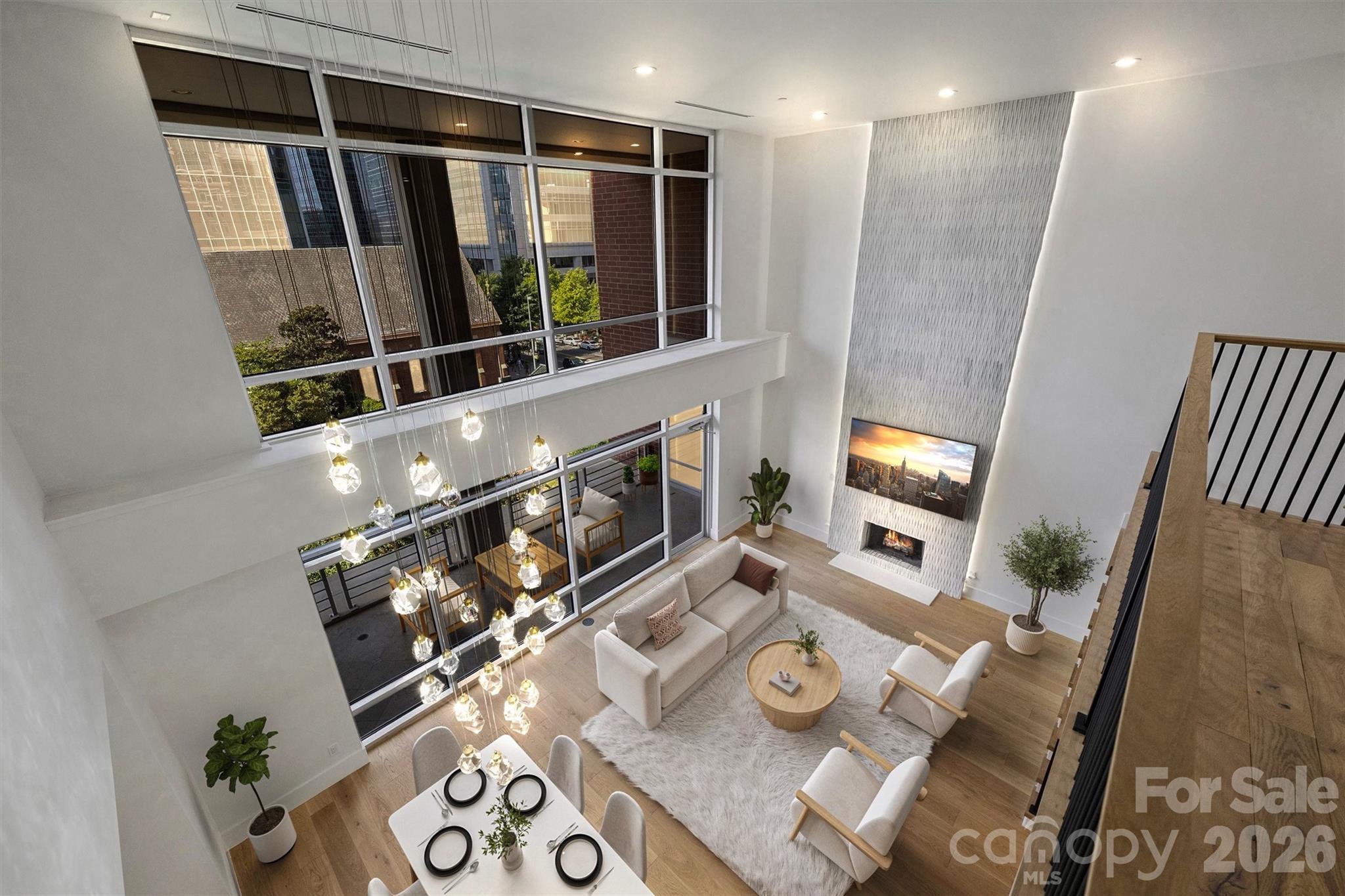 435 S Tryon Street Unit: 301