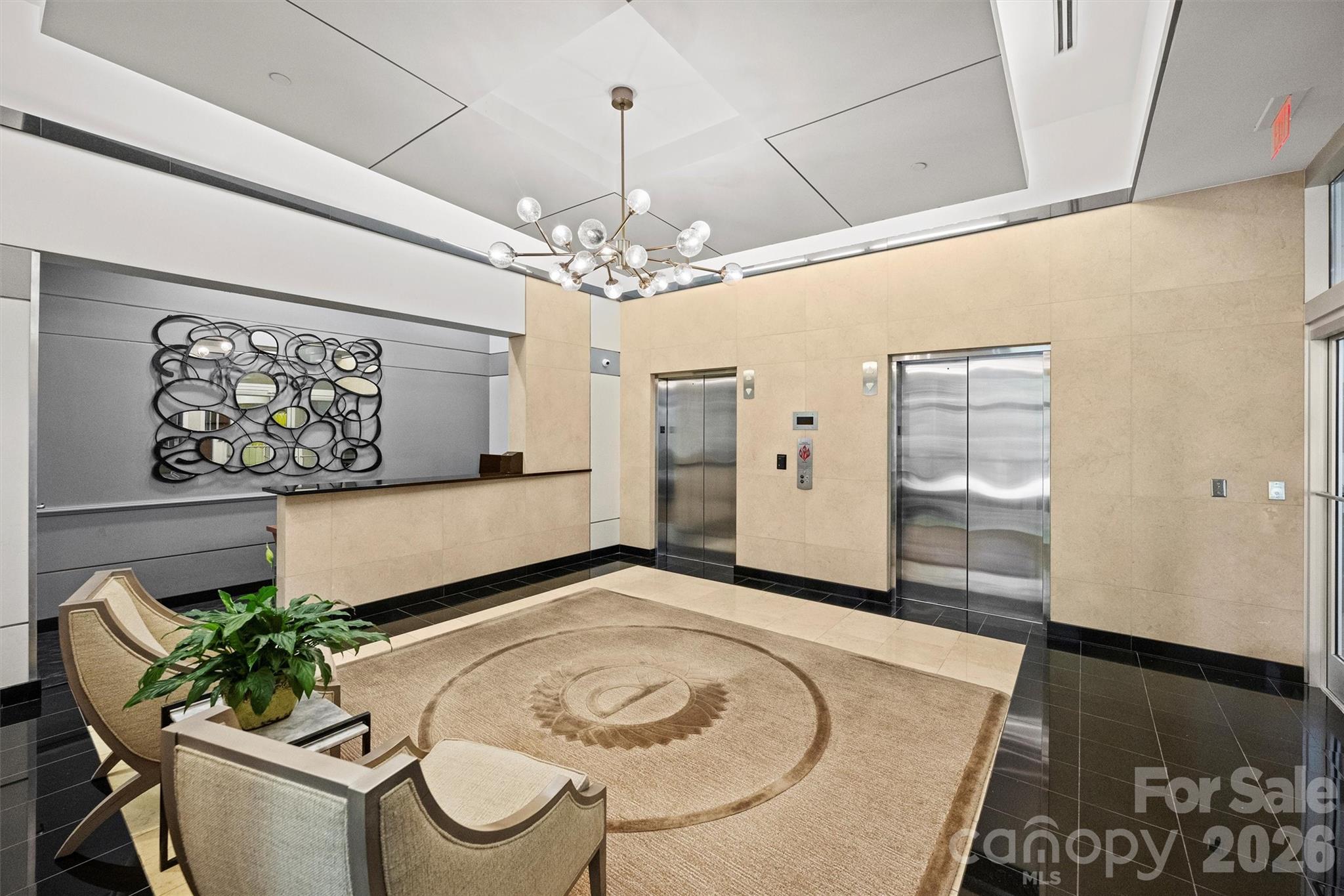 435 S Tryon Street Unit: 301