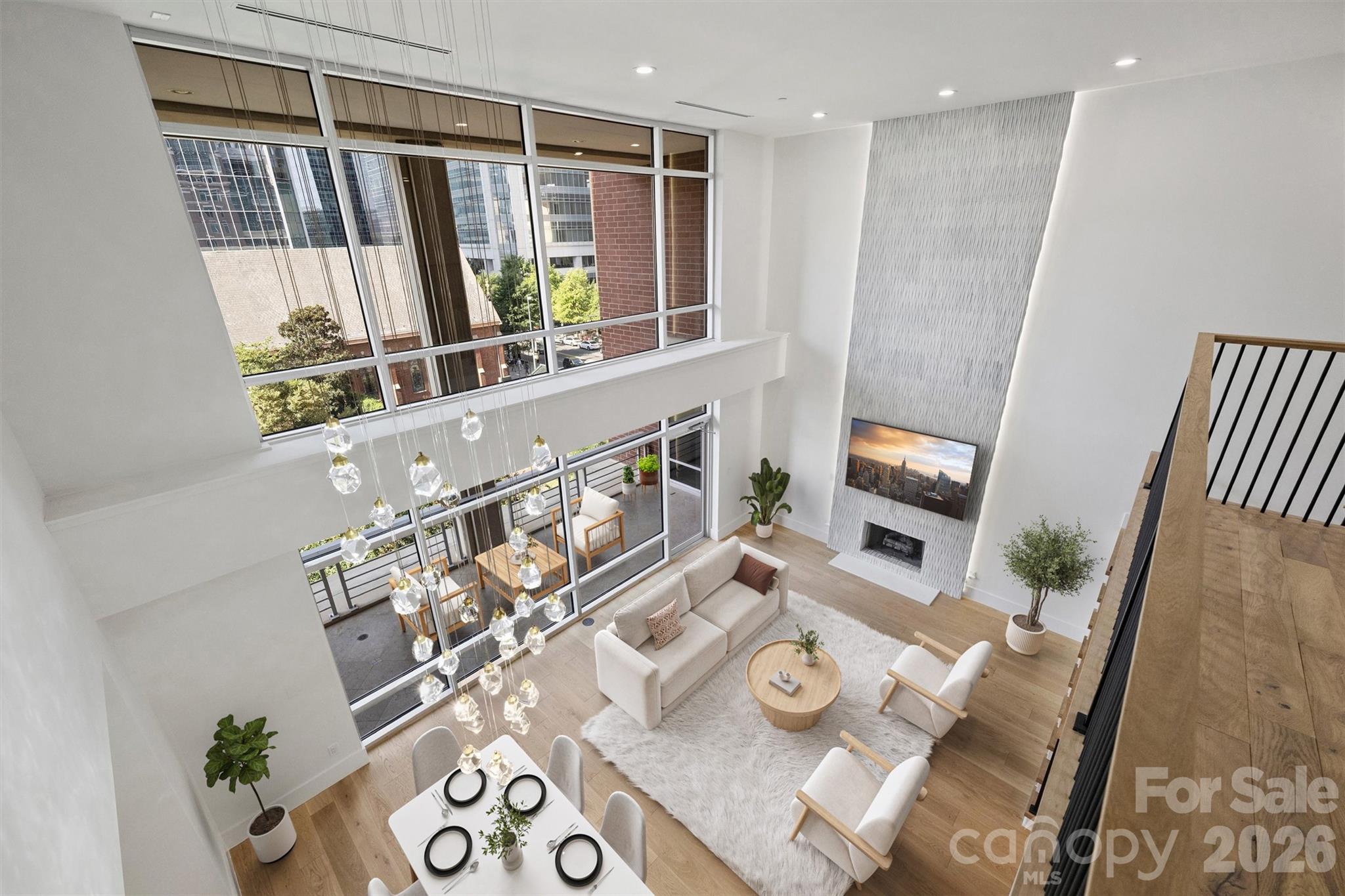 435 S Tryon Street Unit: 301