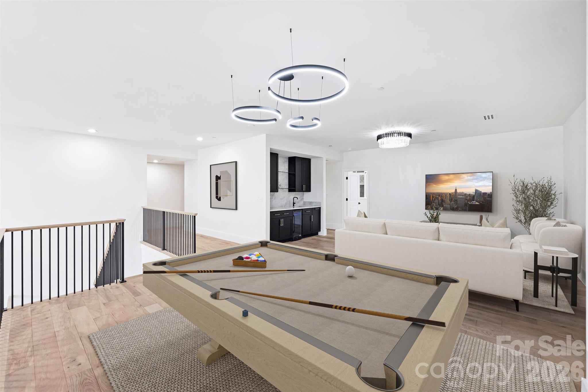 435 S Tryon Street Unit: 301