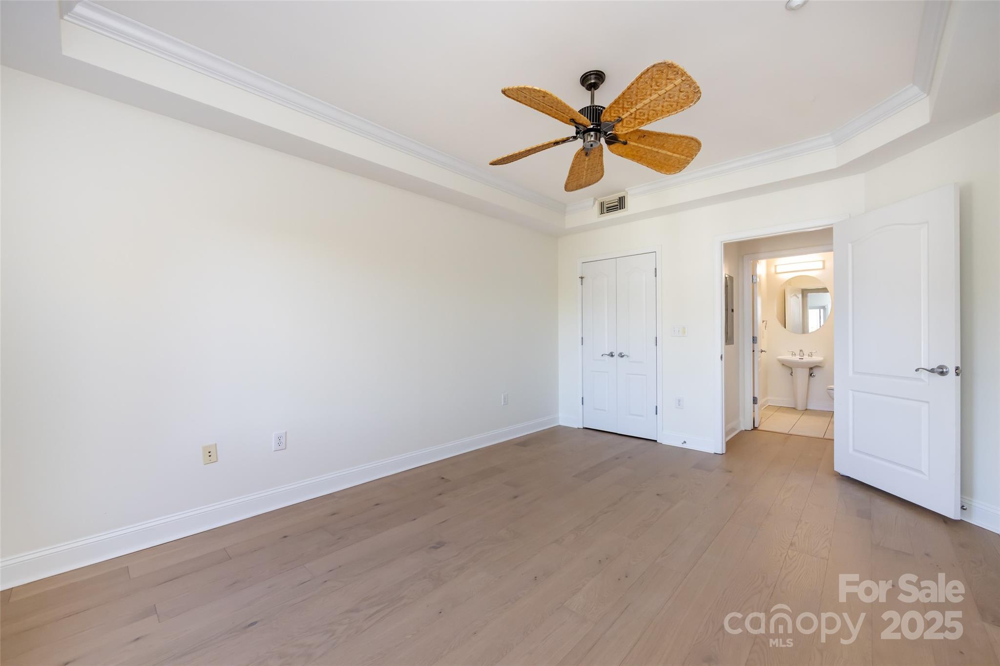 415 N Church Street Unit: 312