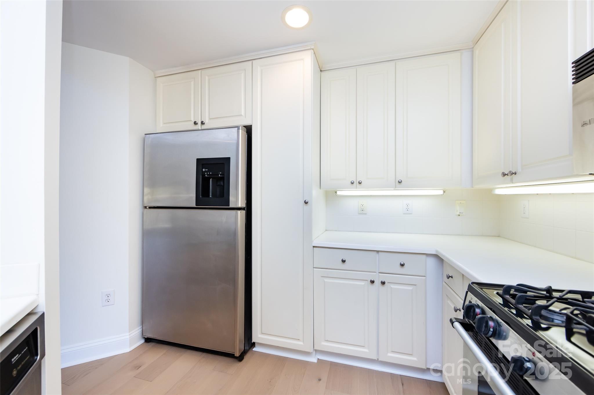 415 N Church Street Unit: 312