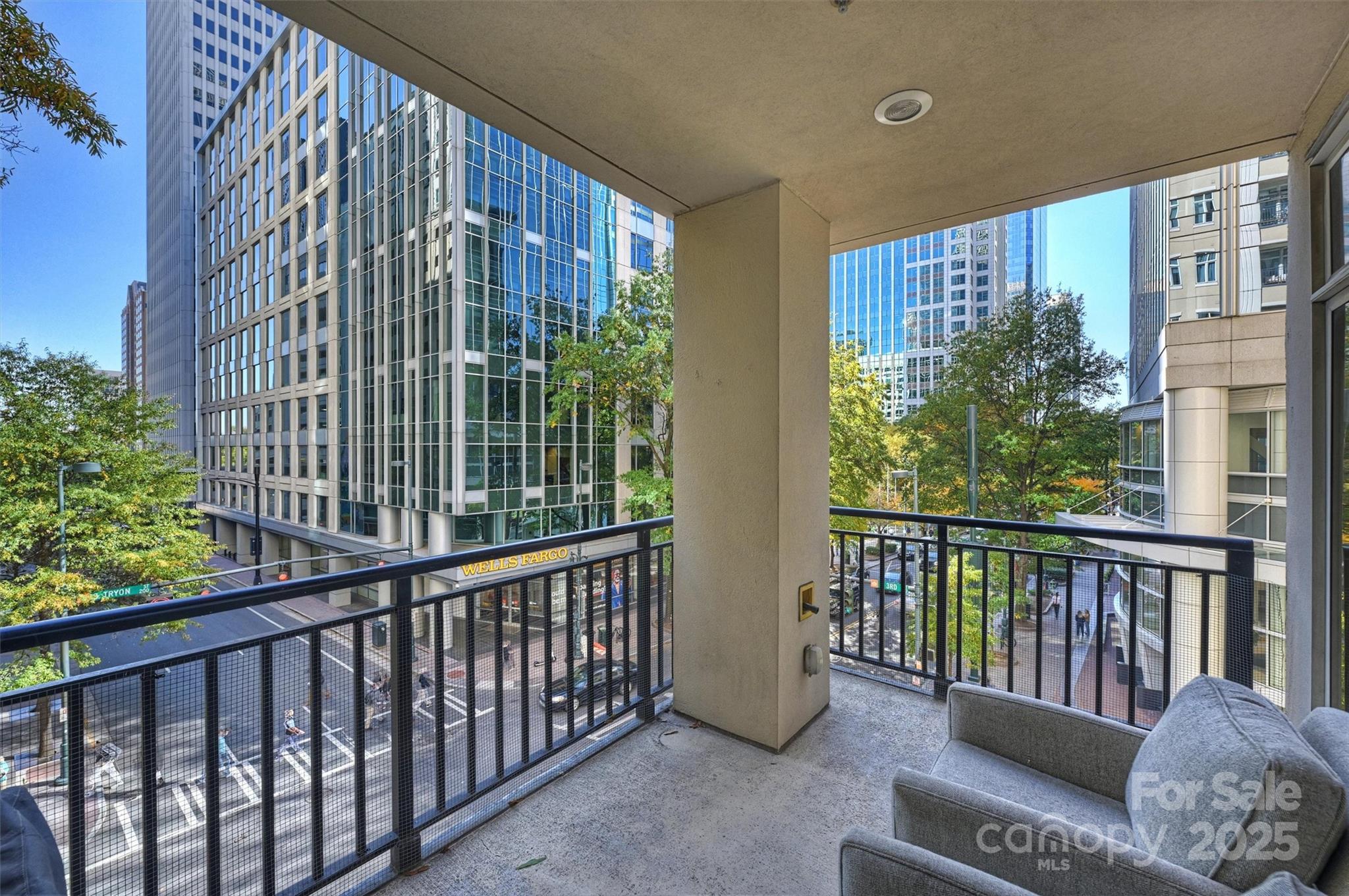 230 S Tryon Street Unit: 307