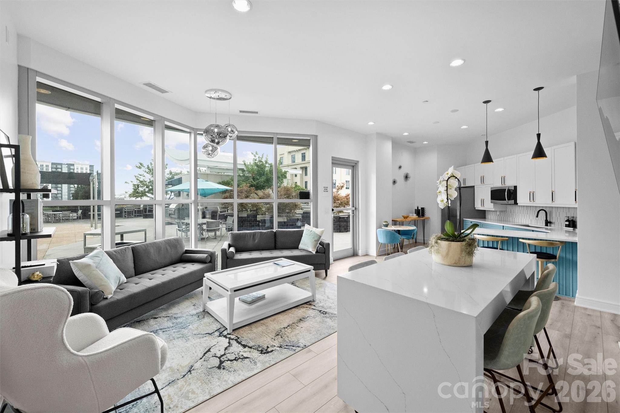 333 W Trade Street Unit: 2702