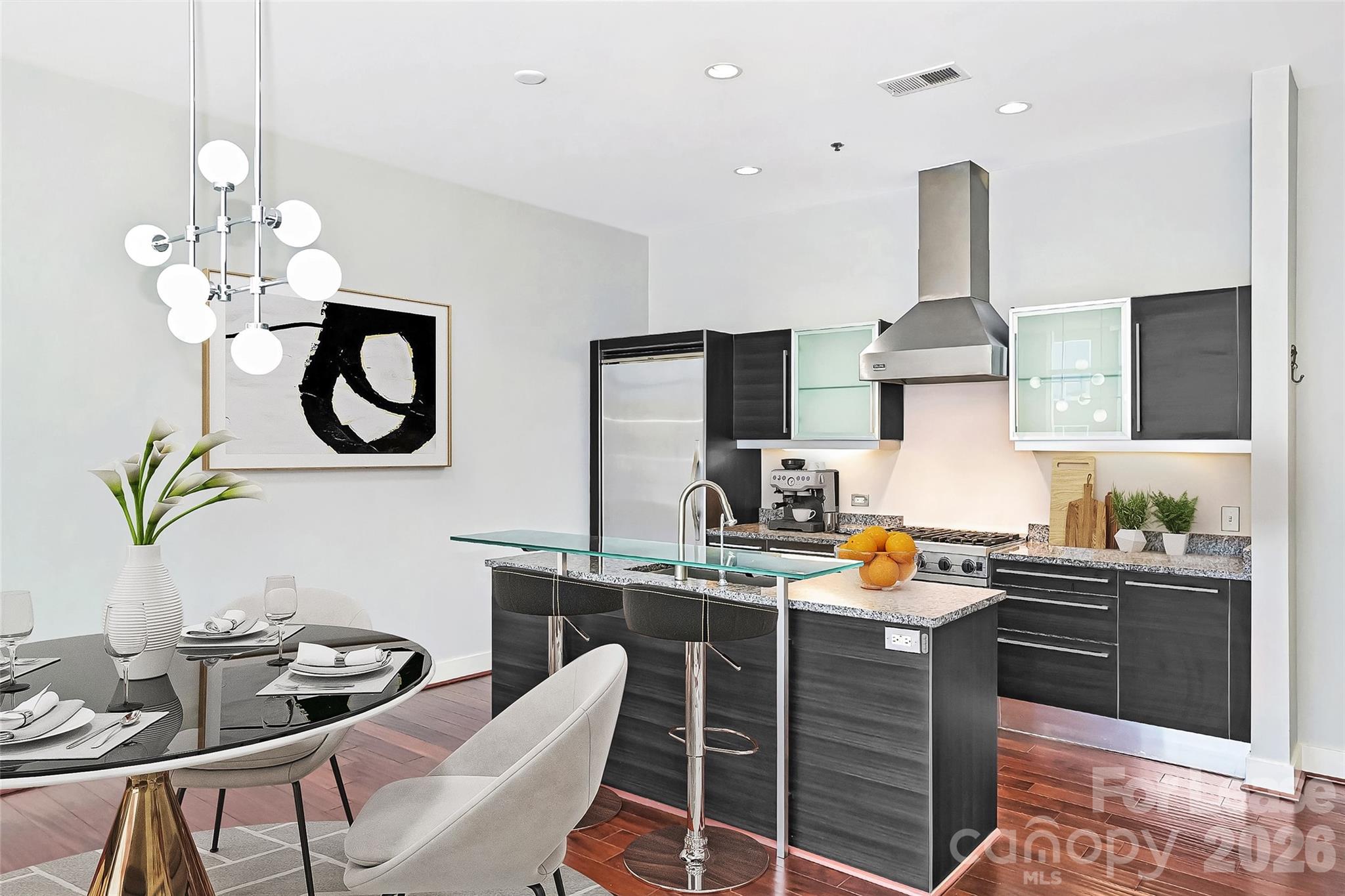 1100 Metropolitan Avenue Unit: 405