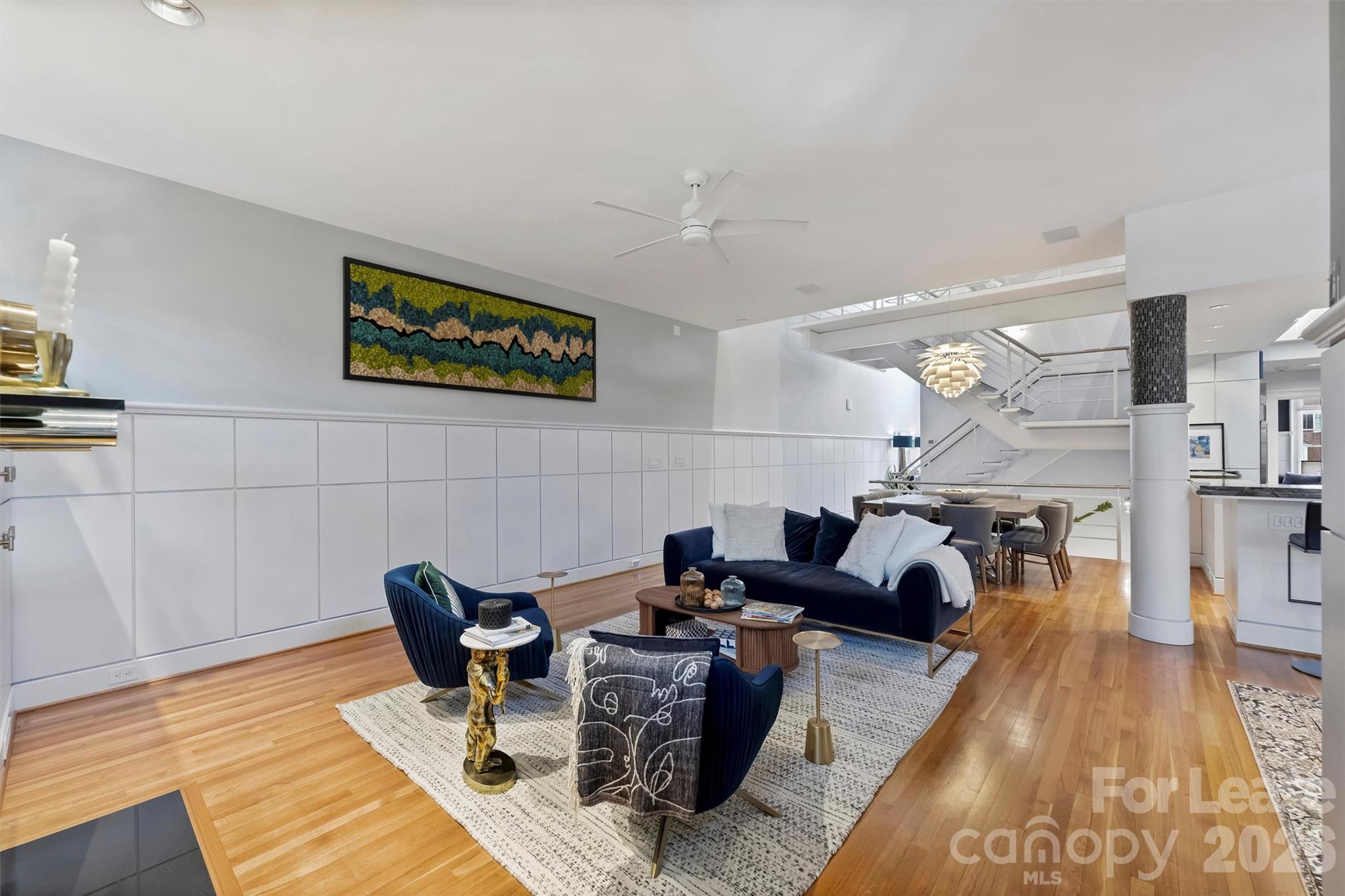 1124 Dilworth Crescent Row