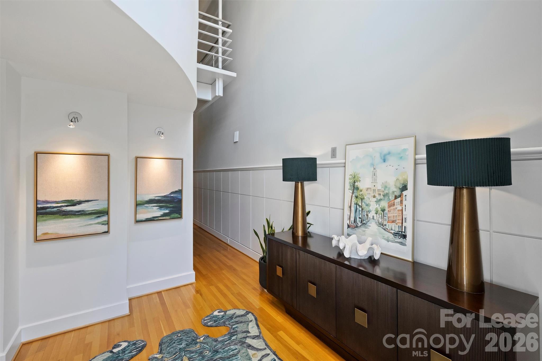 1124 Dilworth Crescent Row