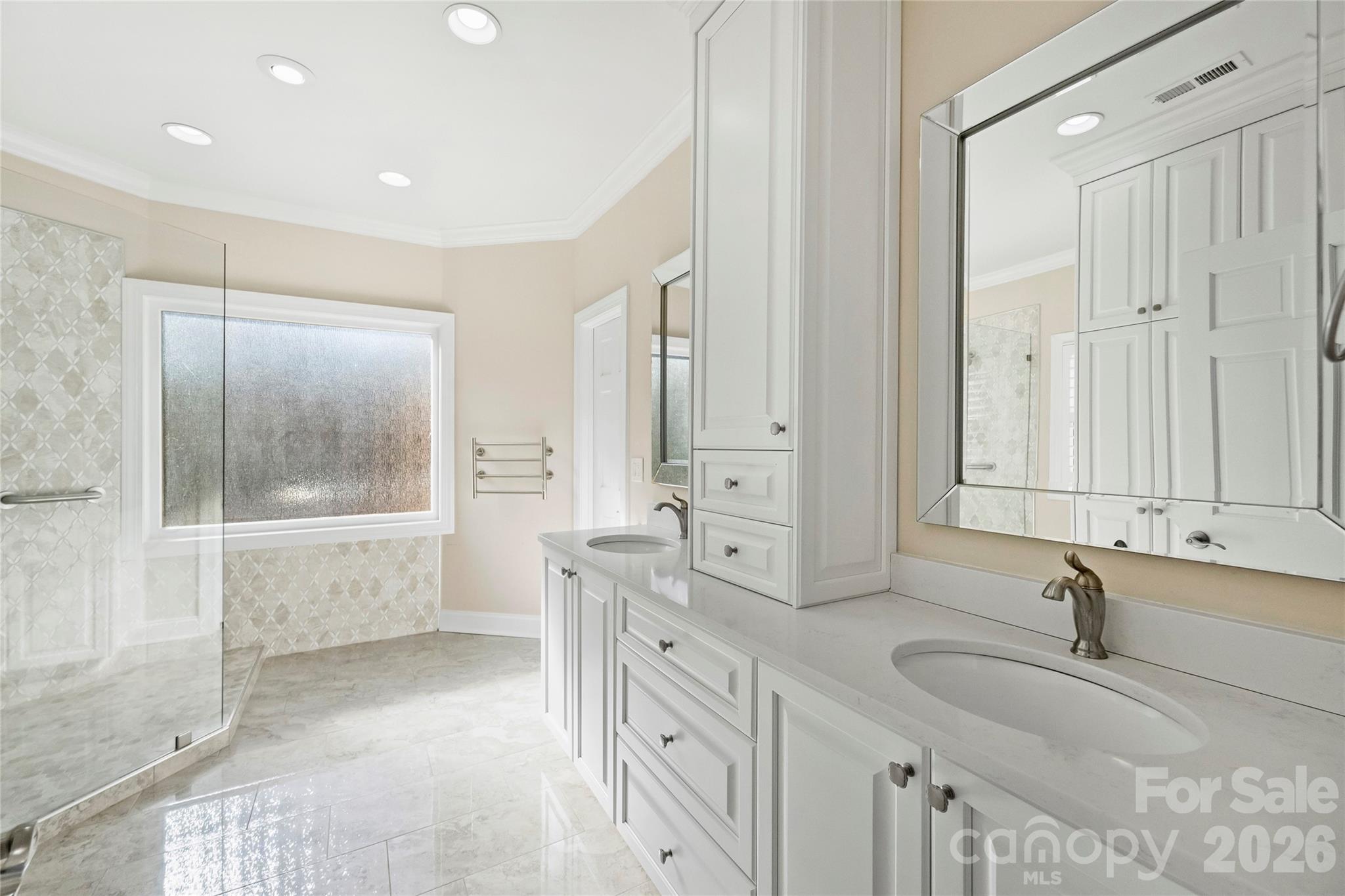 5242 Colony Road