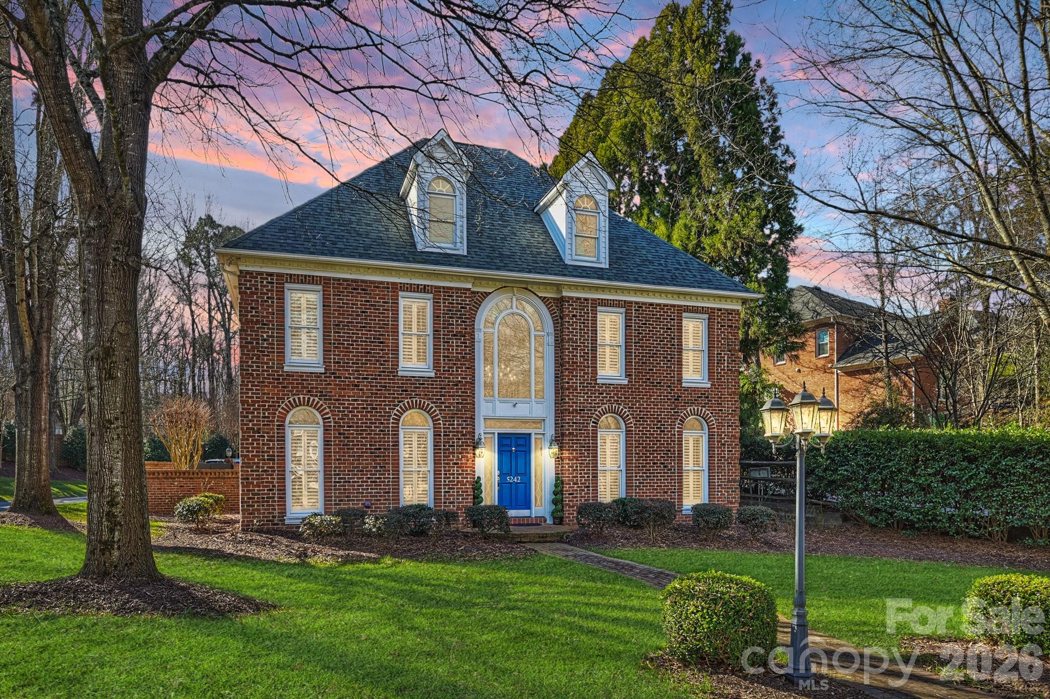 5242 Colony Road