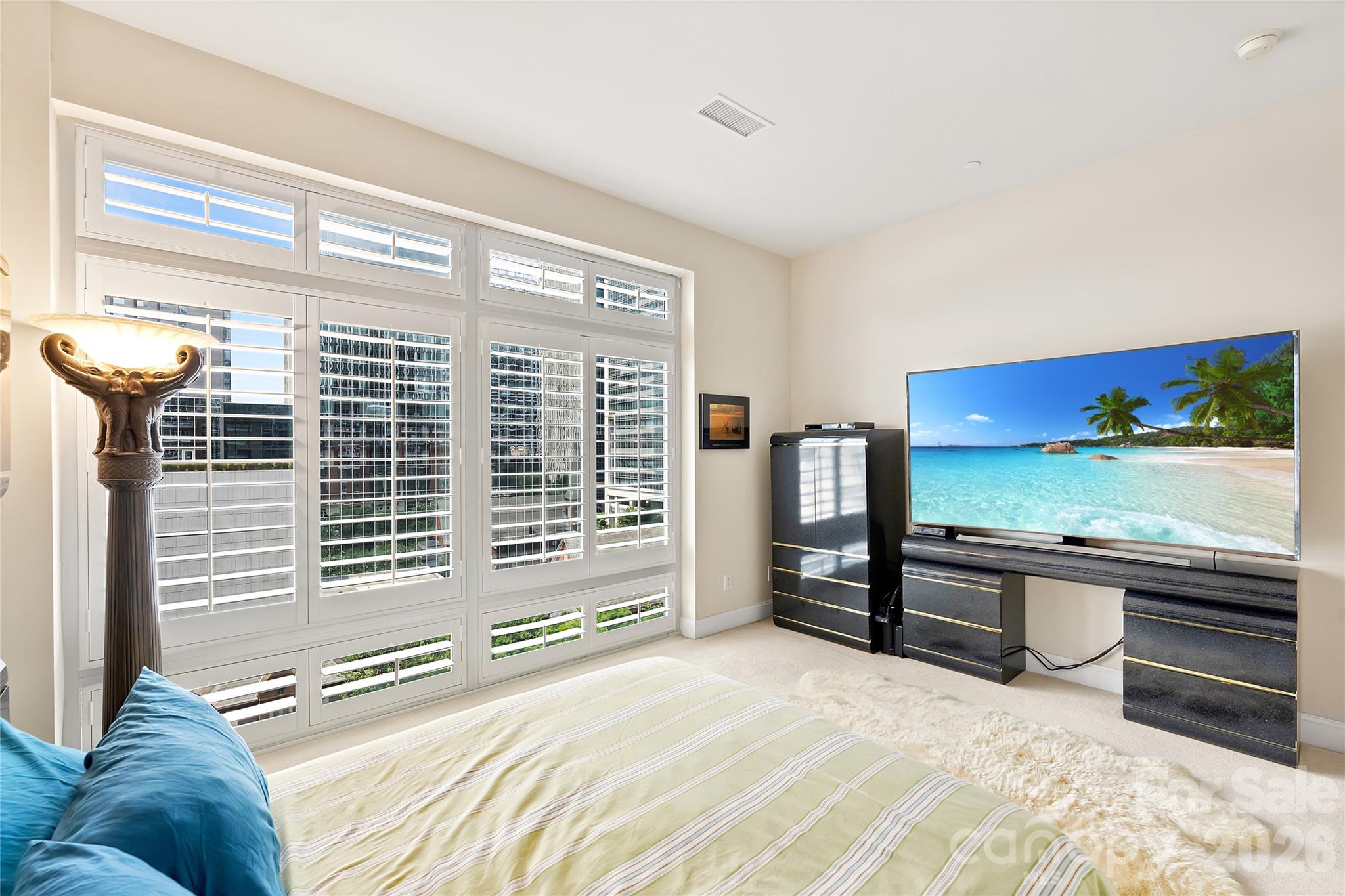 435 S Tryon Street Unit: 703