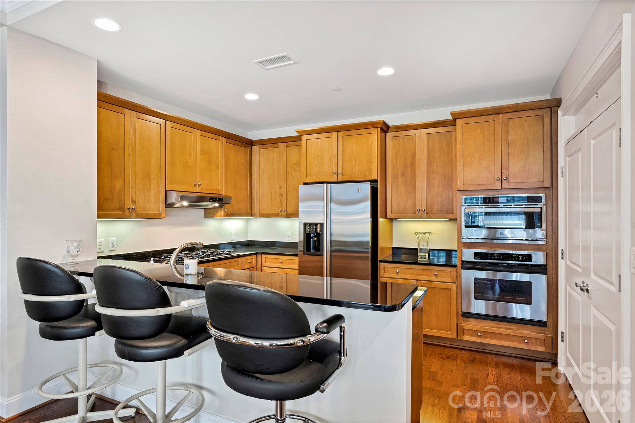 435 S Tryon Street Unit: 703