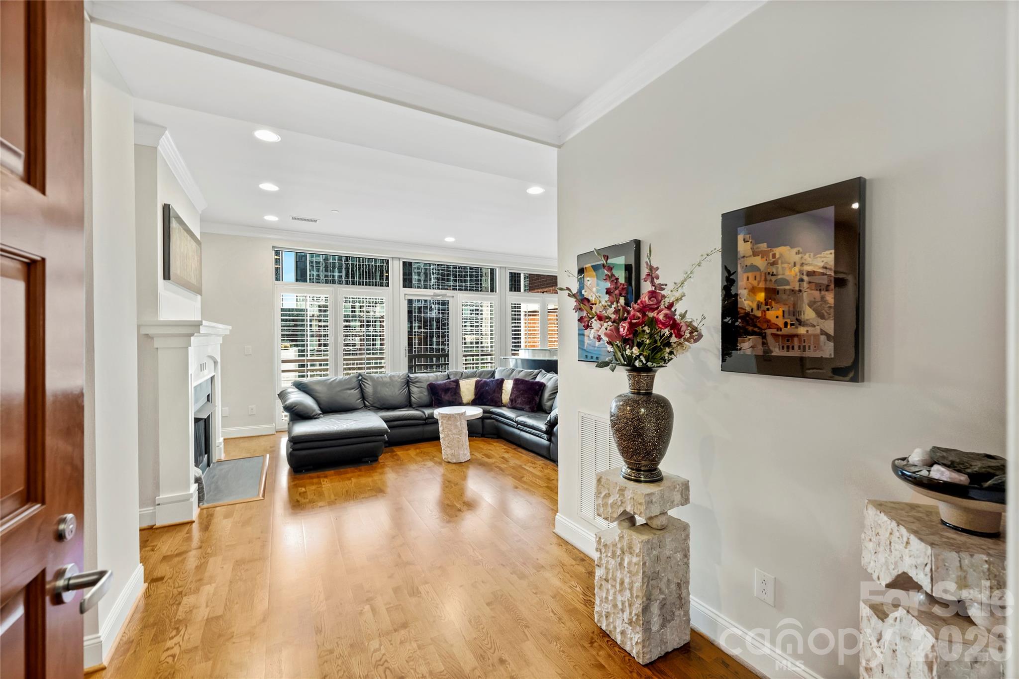 435 S Tryon Street Unit: 703
