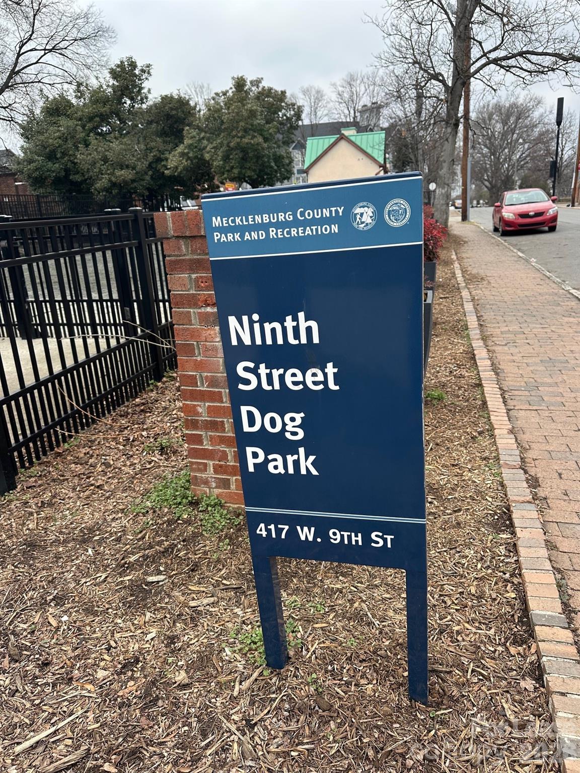 407 W 9th Street Unit: B