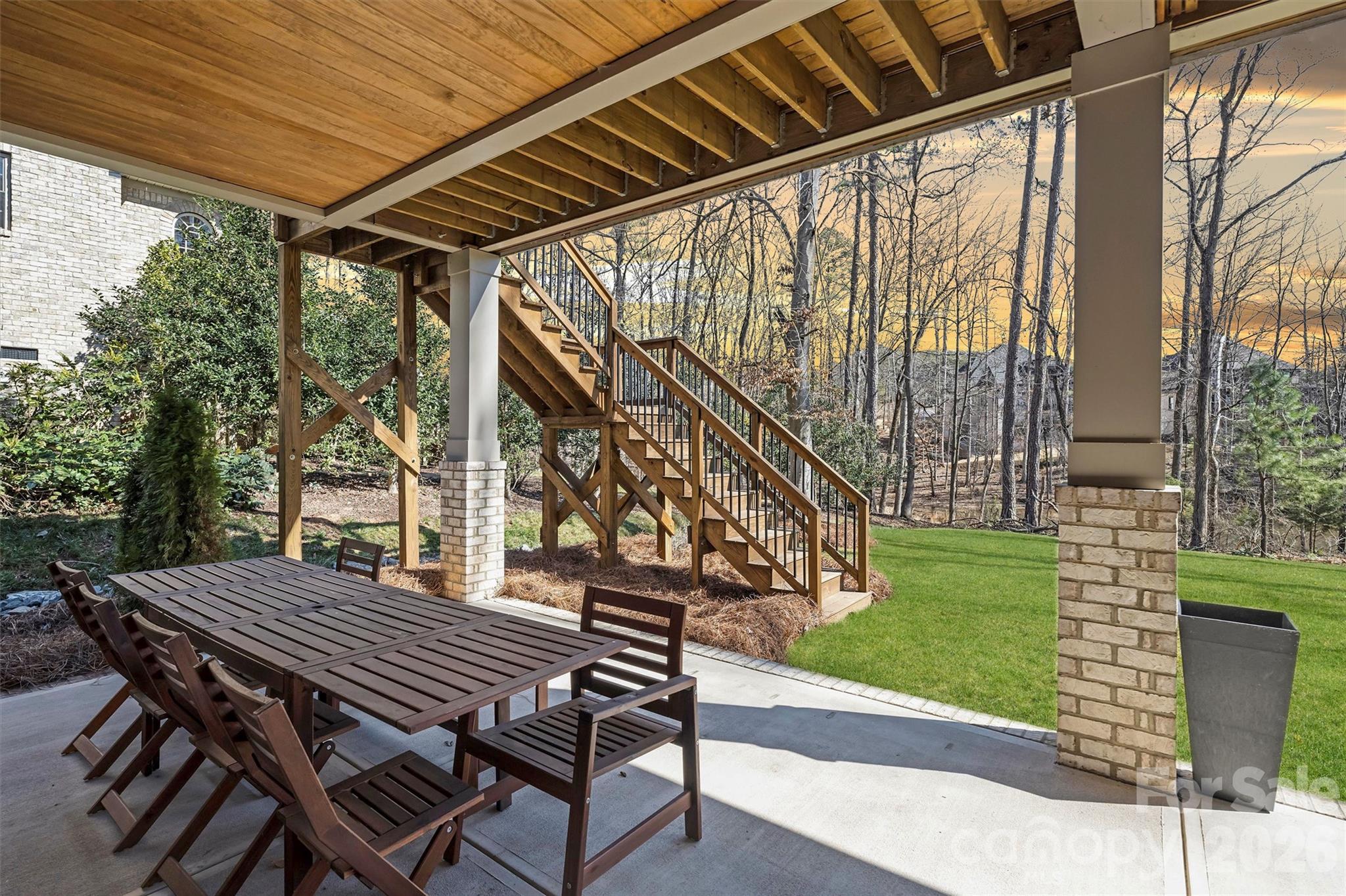 1521 Reflection Pointe Boulevard