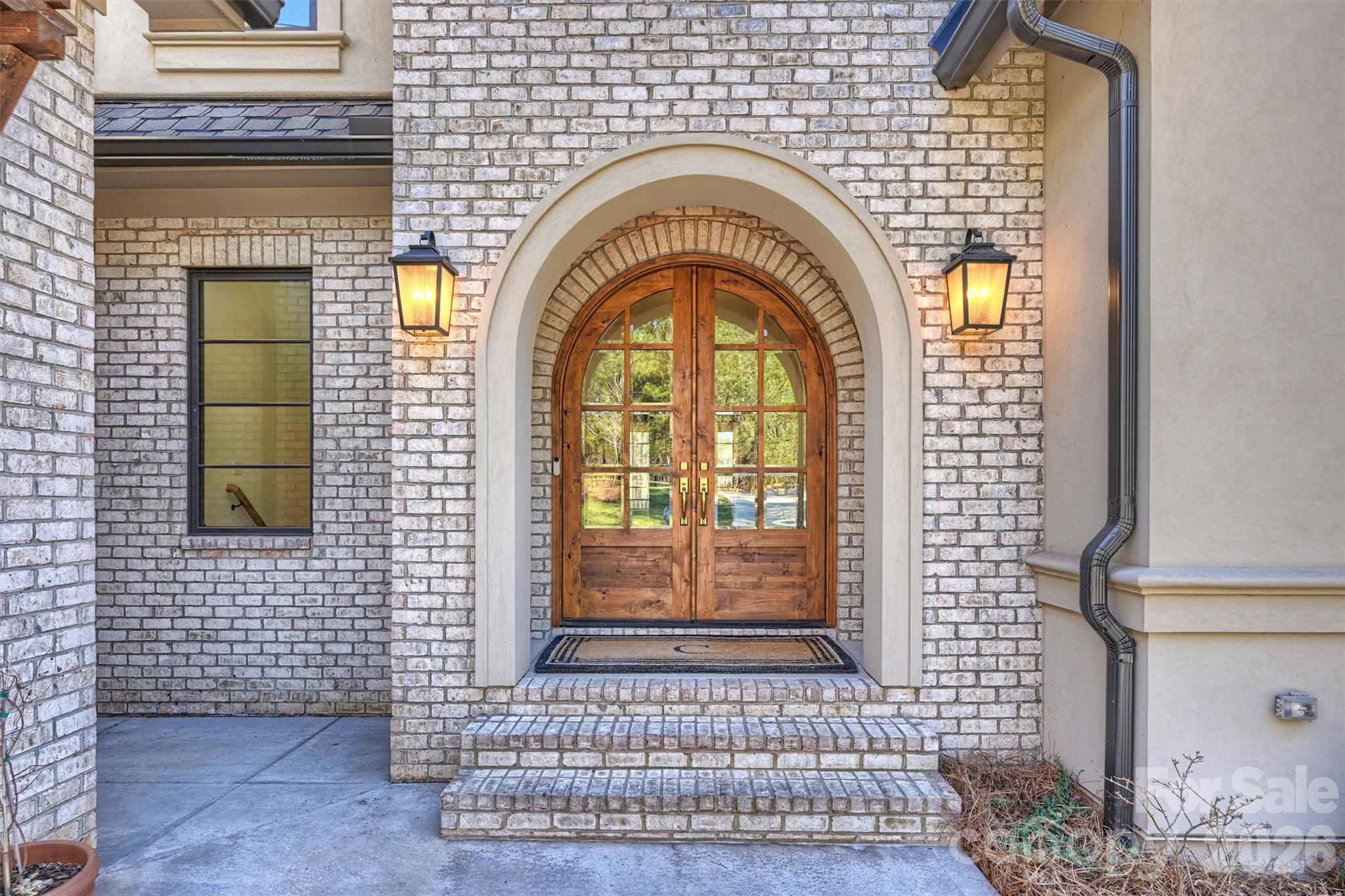 1521 Reflection Pointe Boulevard