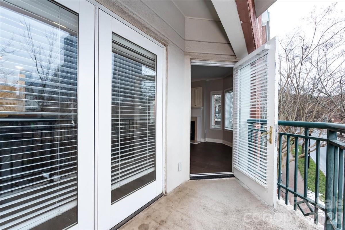 415 N Church Street Unit: 209