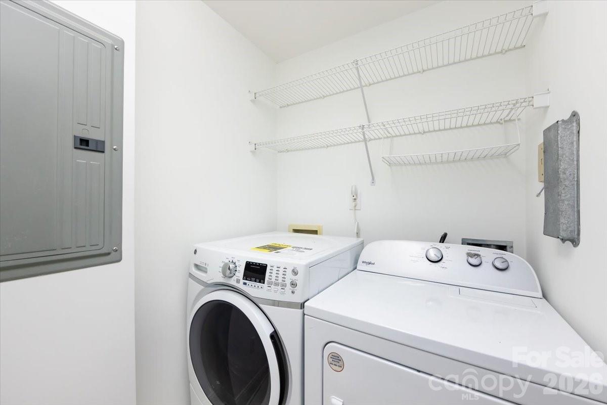 415 N Church Street Unit: 209