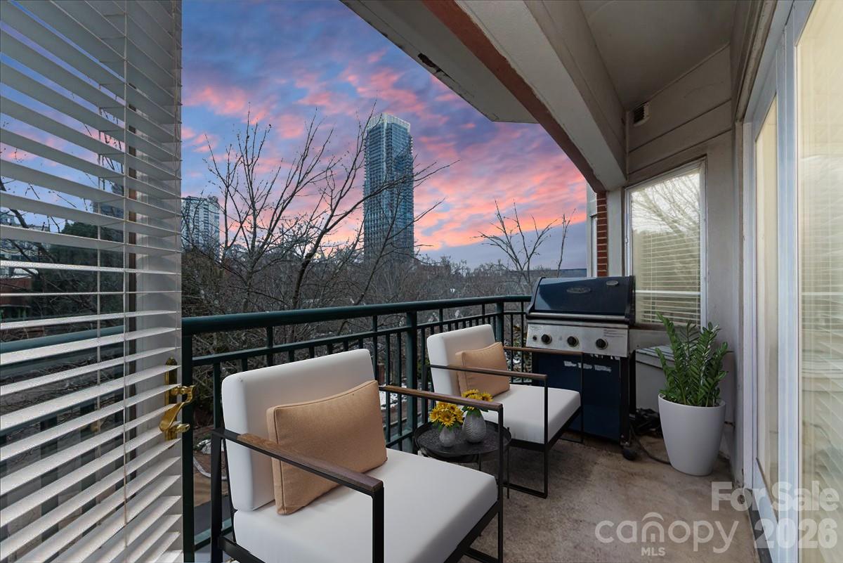 415 N Church Street Unit: 209