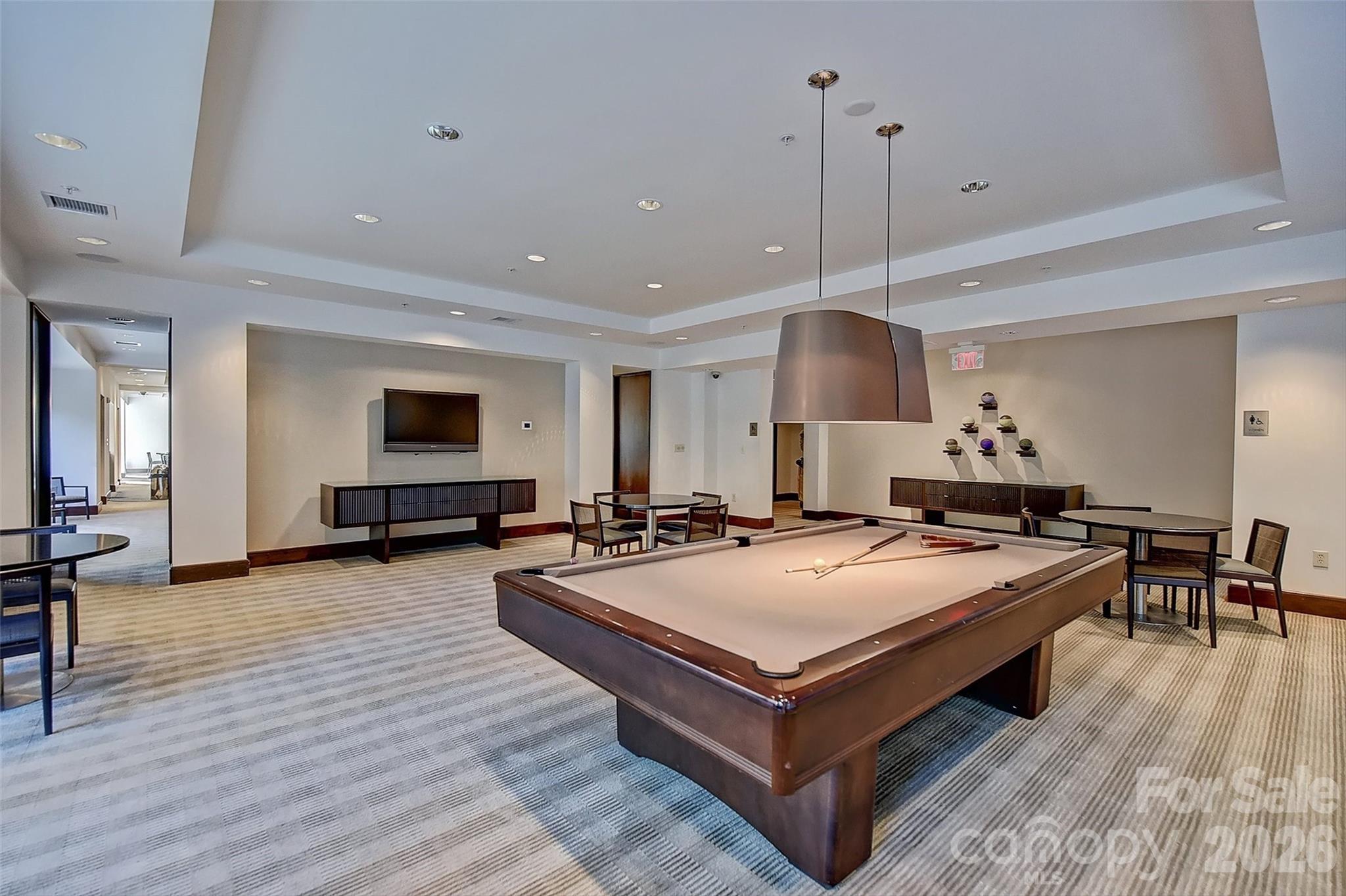 230 S Tryon Street Unit: 908