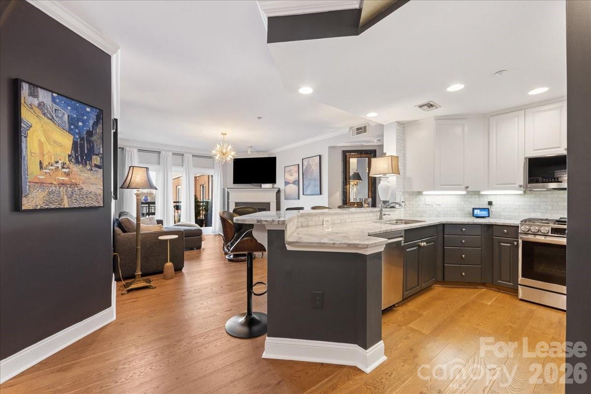 401 N Church Street Unit: 506