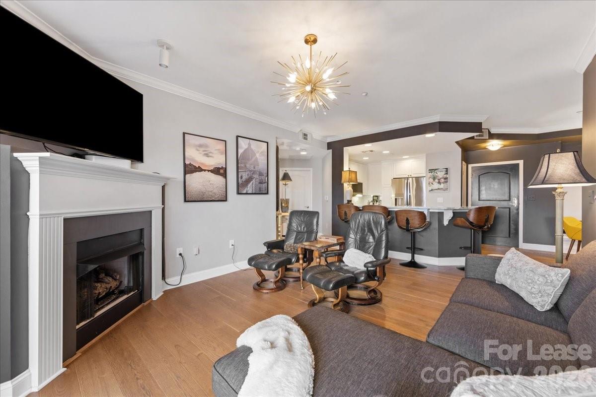 401 N Church Street Unit: 506