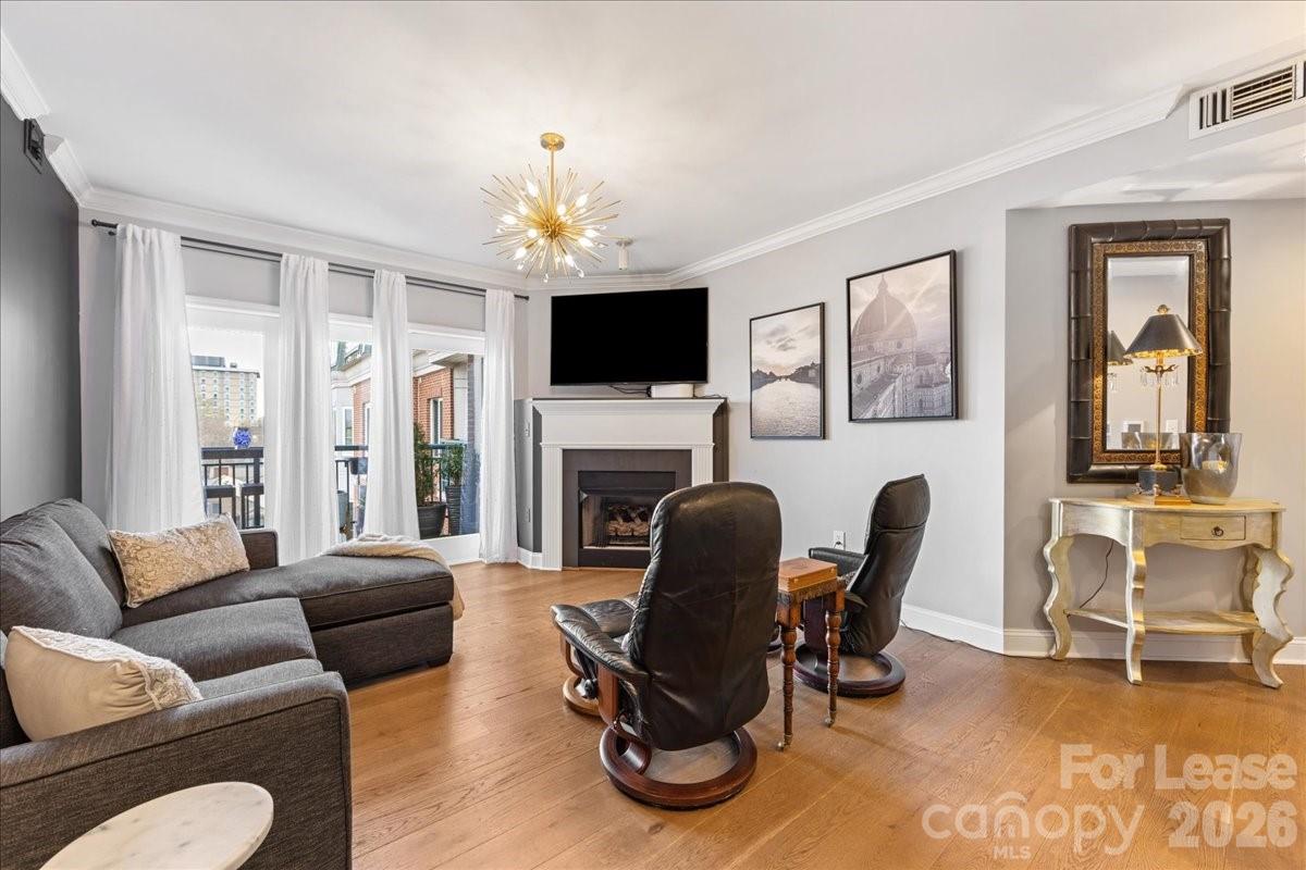 401 N Church Street Unit: 506