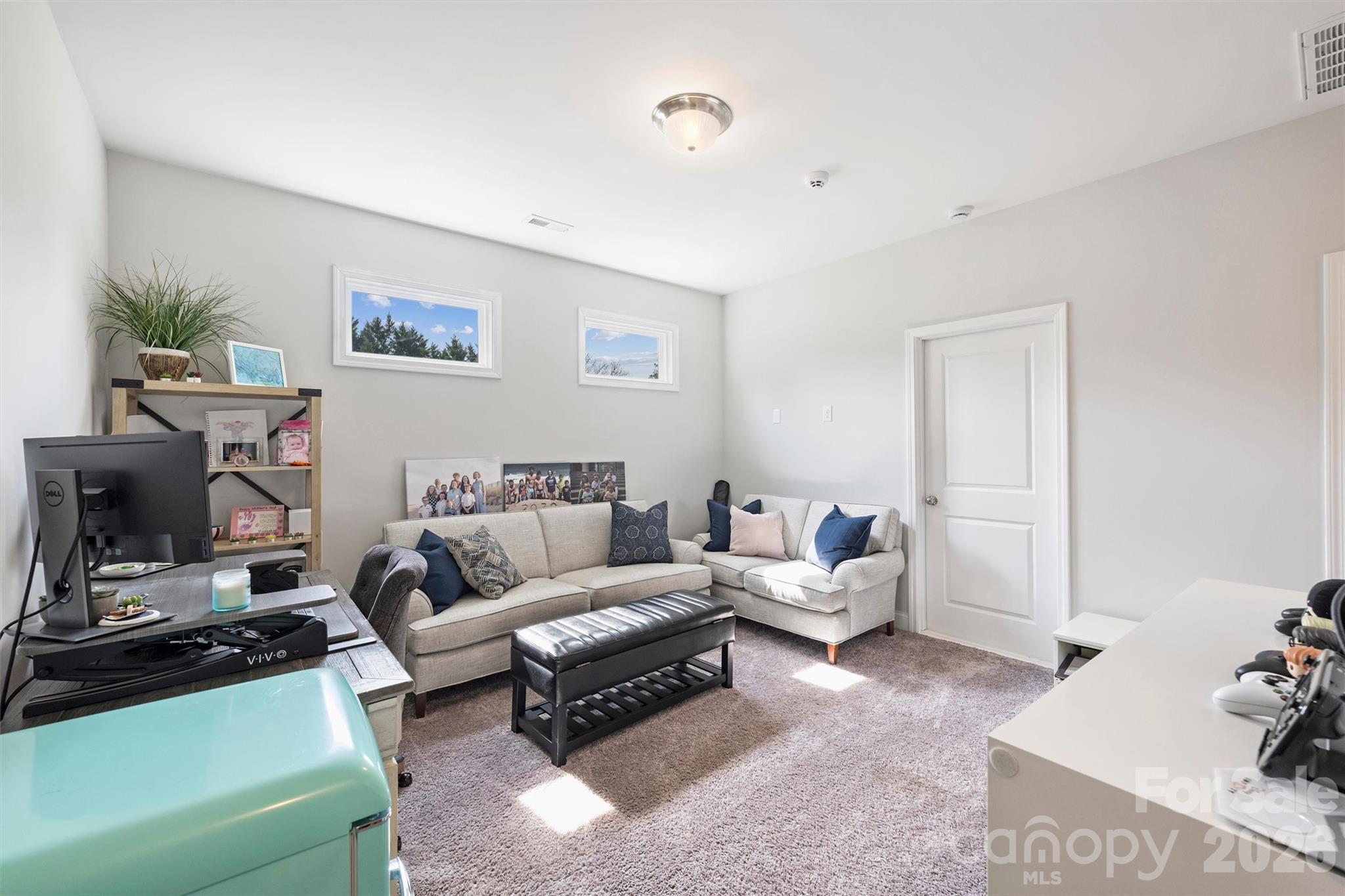 10195 Rainier Trail Drive NW