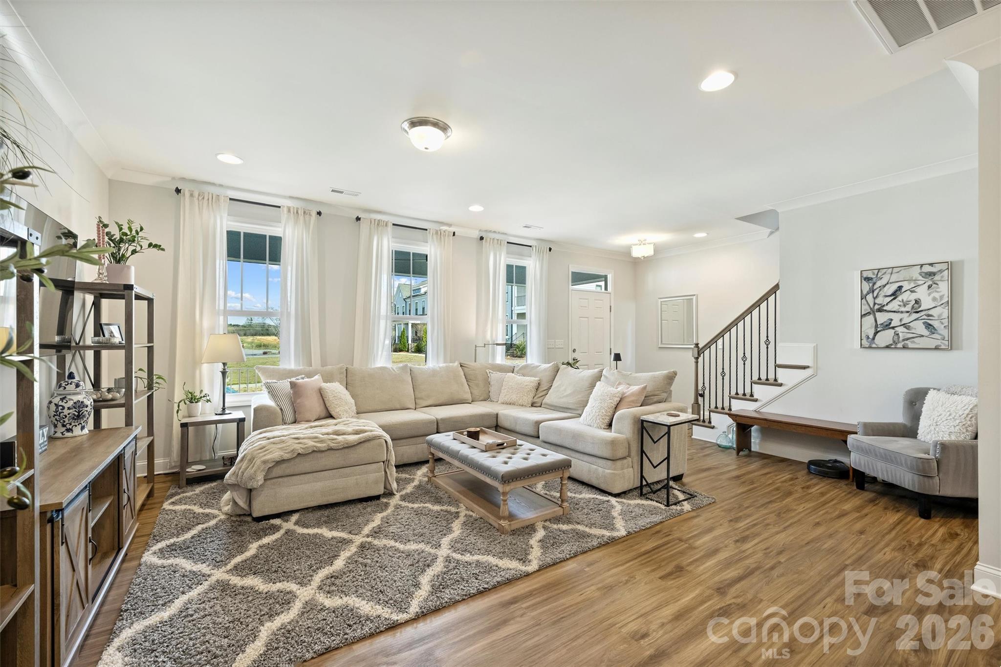 10195 Rainier Trail Drive NW